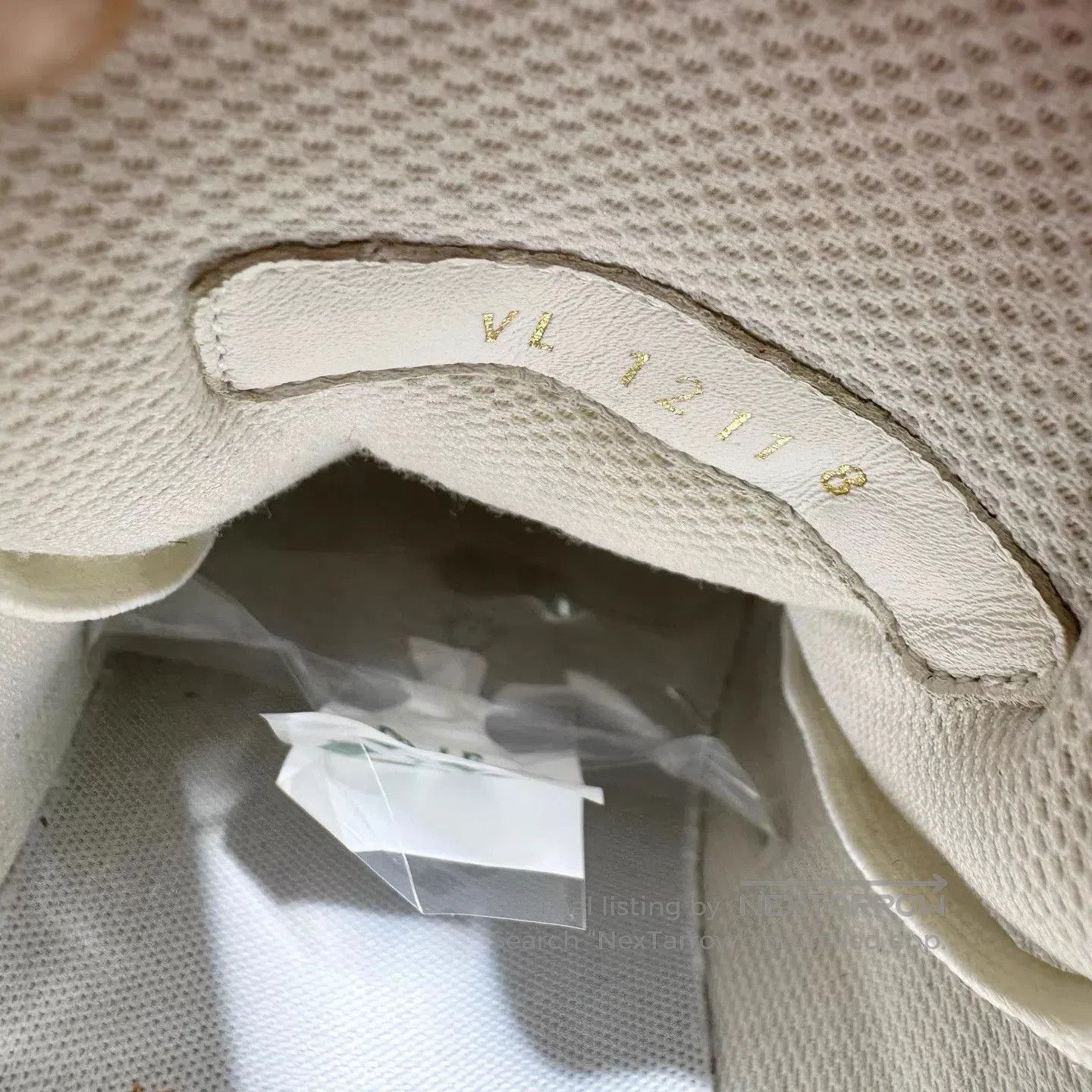 Louis Vuitton Yellow Low. Size US 9 / EU 42 - 6 Thumbnail