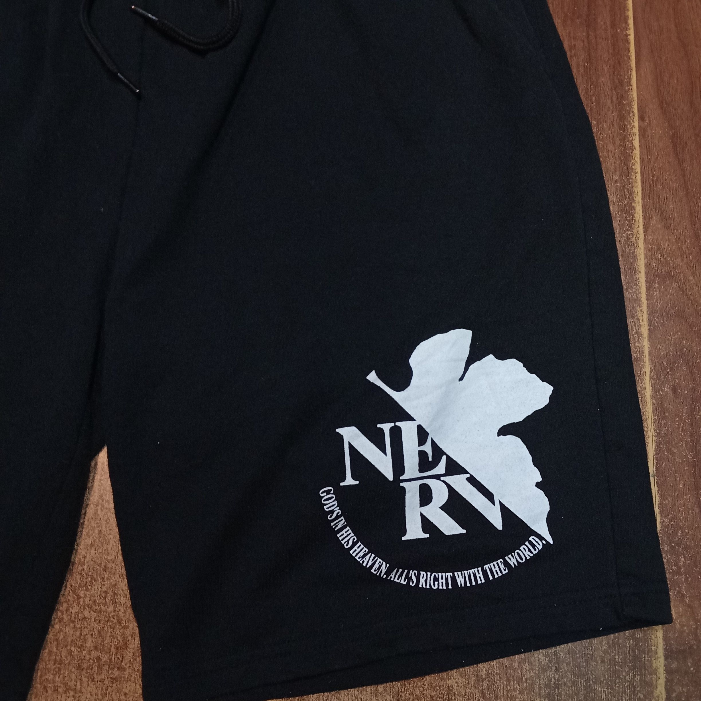Japanese Brand Evangelion neon Genesis x Hello Kitty short sweetpants Size US 30 / EU 46 - 2 Thumbnail
