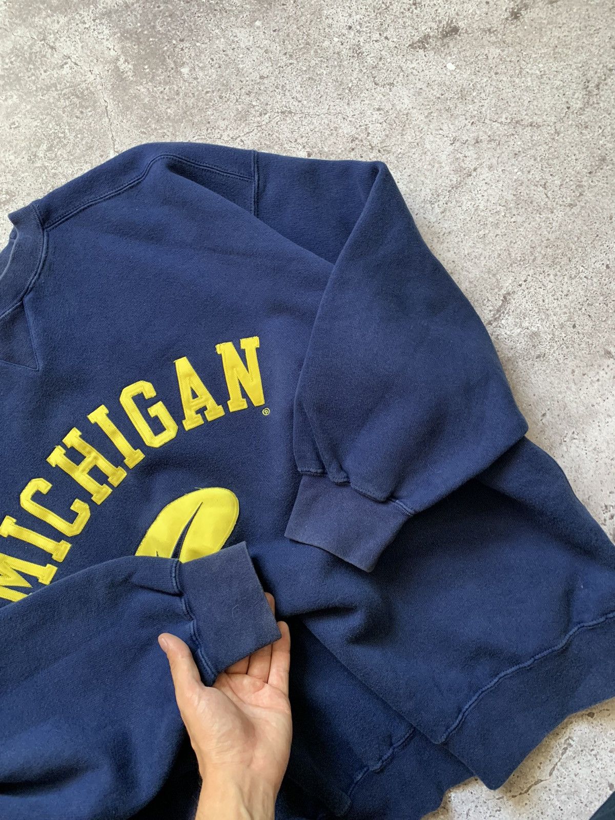 Nike × Vintage Vintage Nike Michigan Center Swoosh Sweatshirt Blue Large Size US XL / EU 56 / 4 - 4 Thumbnail
