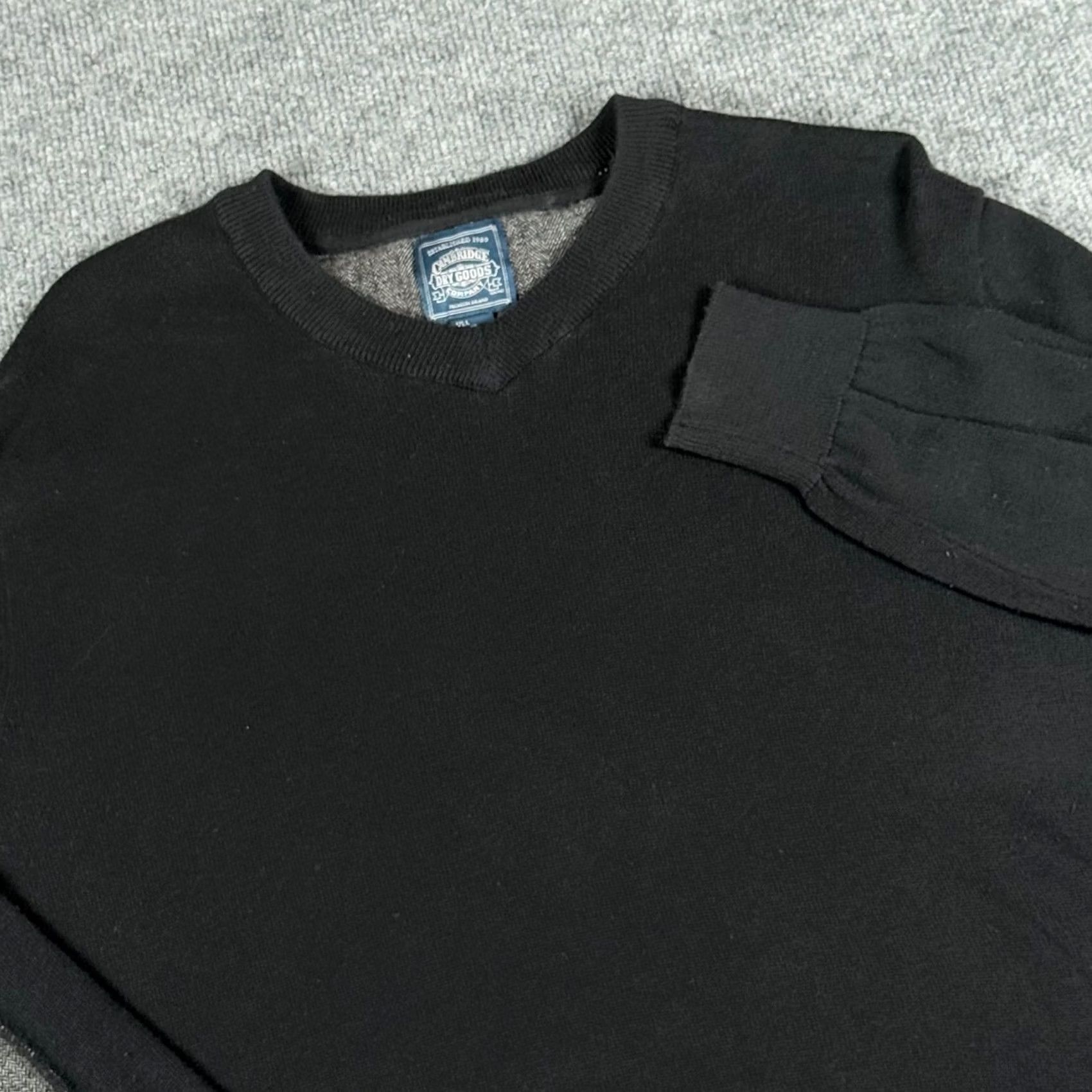 Vintage Cambridge Professor Sweater Elbow Patch V Neck Large Acadamia Classic Dad Preppy Black Knit Size US L / EU 52-54 / 3 - 2 Thumbnail