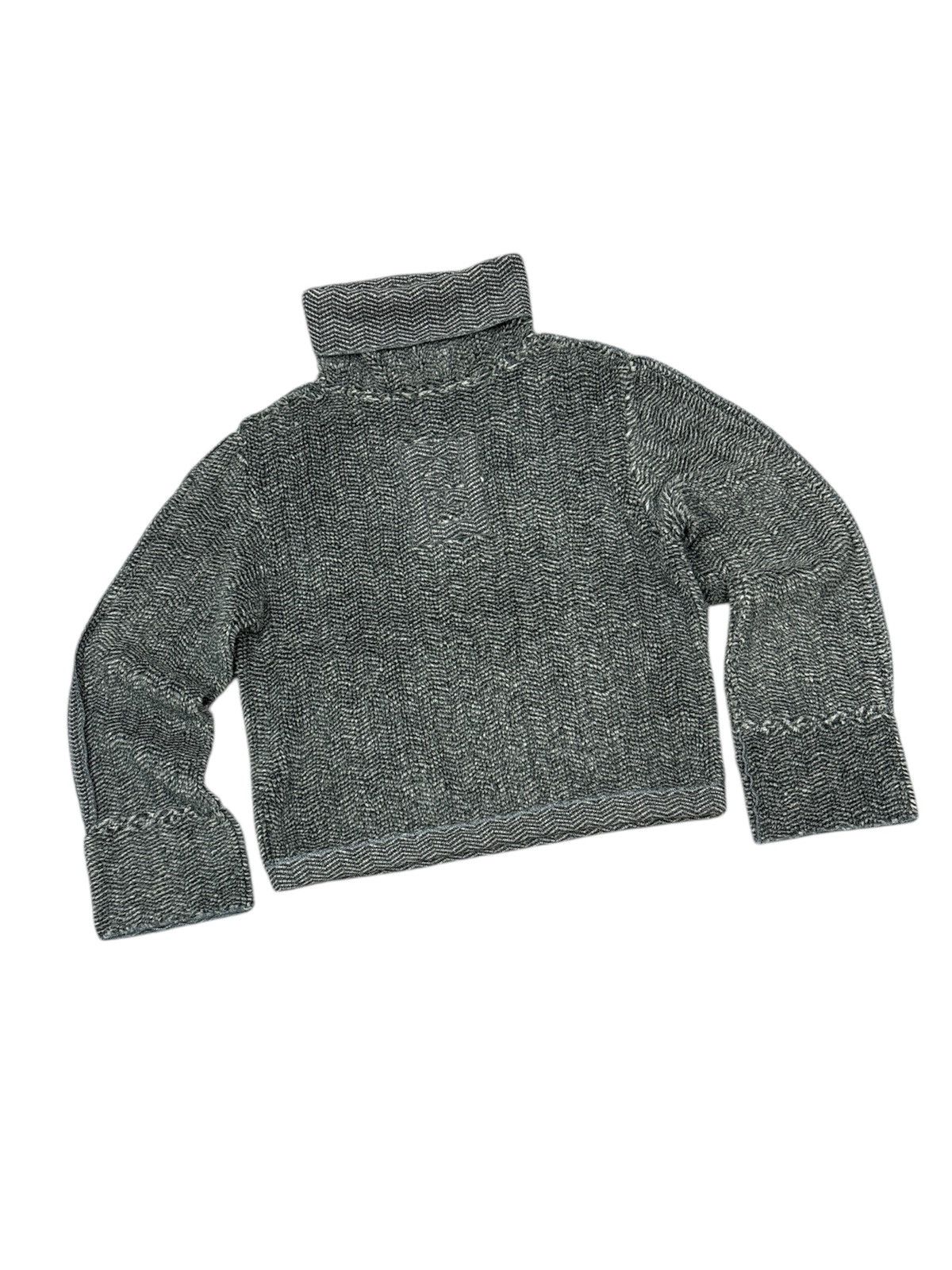 Fendi Fendi Vintage FF Big Logo Turtleneck Sweater Pullover Boxy Size US M / EU 48-50 / 2 - 1 Thumbnail