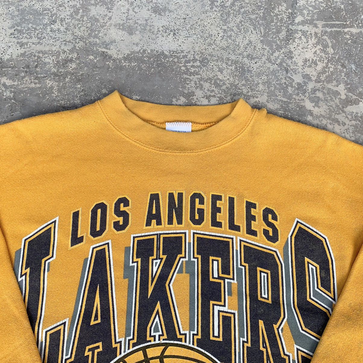 NBA VINTAGE 90s DISTRESSED ARTEX LAKERS SWEATSHIRT BASKETBALL Size US L / EU 52-54 / 3 - 4 Thumbnail