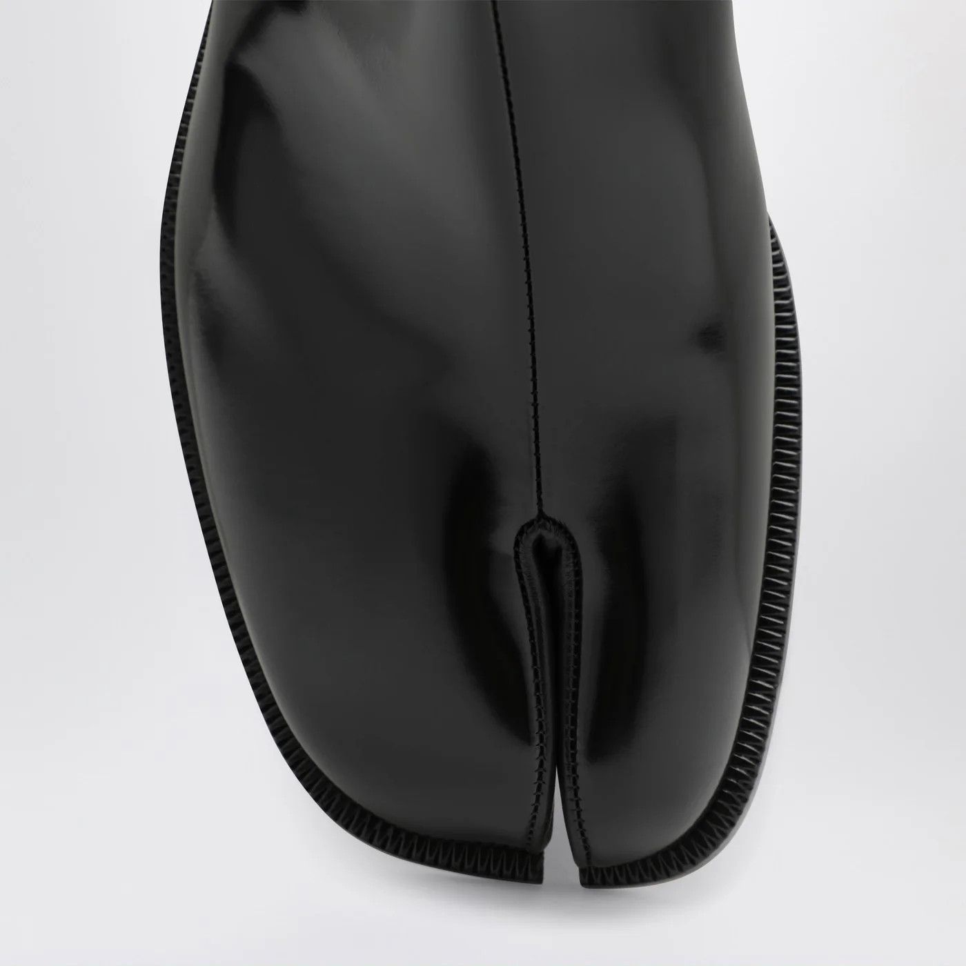Maison Margiela o1d2blof0526 Tabi Chelsea Ankle Boots in Black Size US 12 / EU 45 - 3 Thumbnail