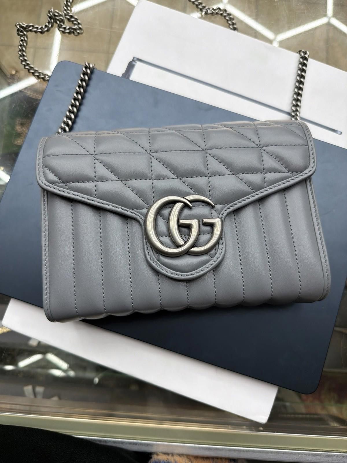 Gucci GUCCI GG Marmont Small Shoulder Bag/ Gray $2000 RARE Size ONE SIZE - 4 Thumbnail