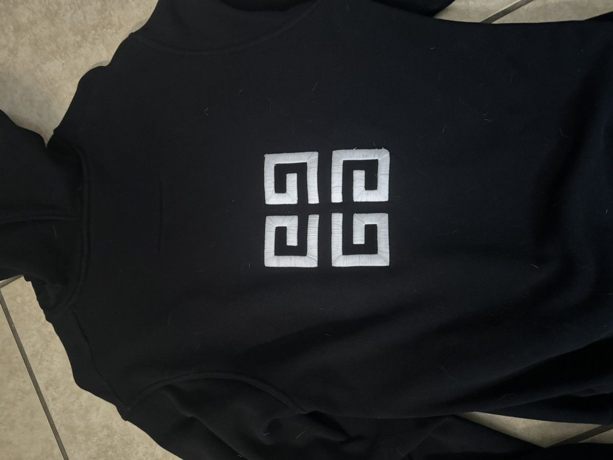 Givenchy Givenchy hoodie black Size US L / EU 52-54 / 3 - 2 Thumbnail
