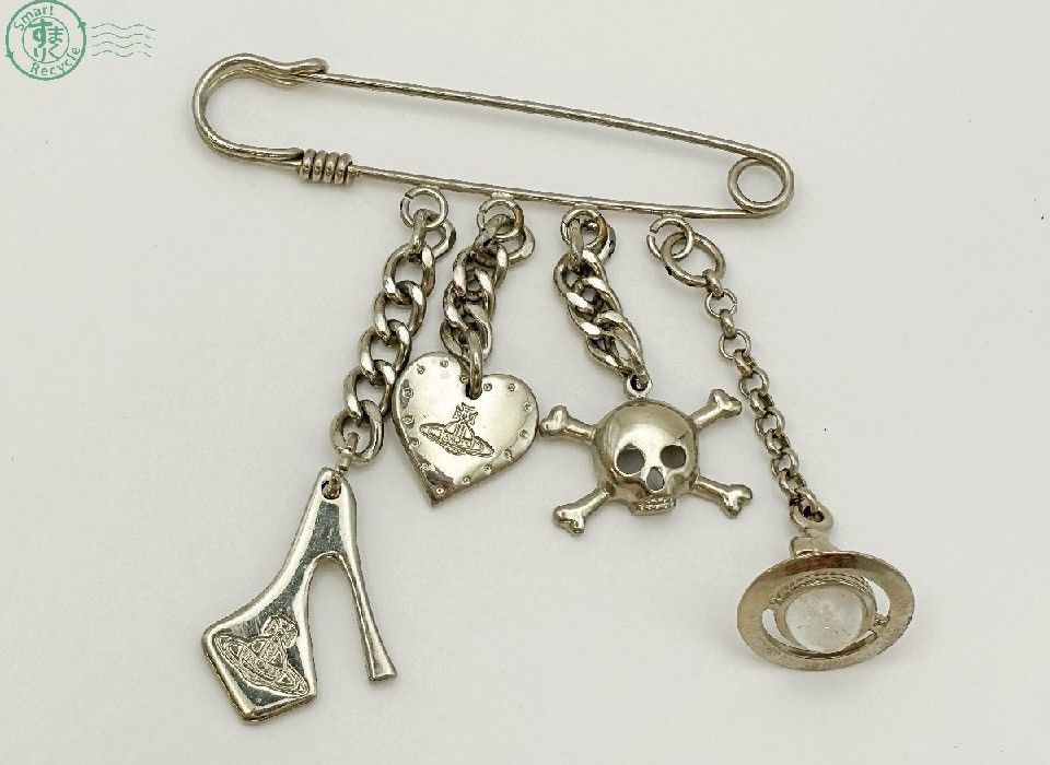 Vivienne Westwood 🔥Rare🔥 Vivienne Westwood safety pin Heals 3d orb skull Size ONE SIZE - 1 Thumbnail