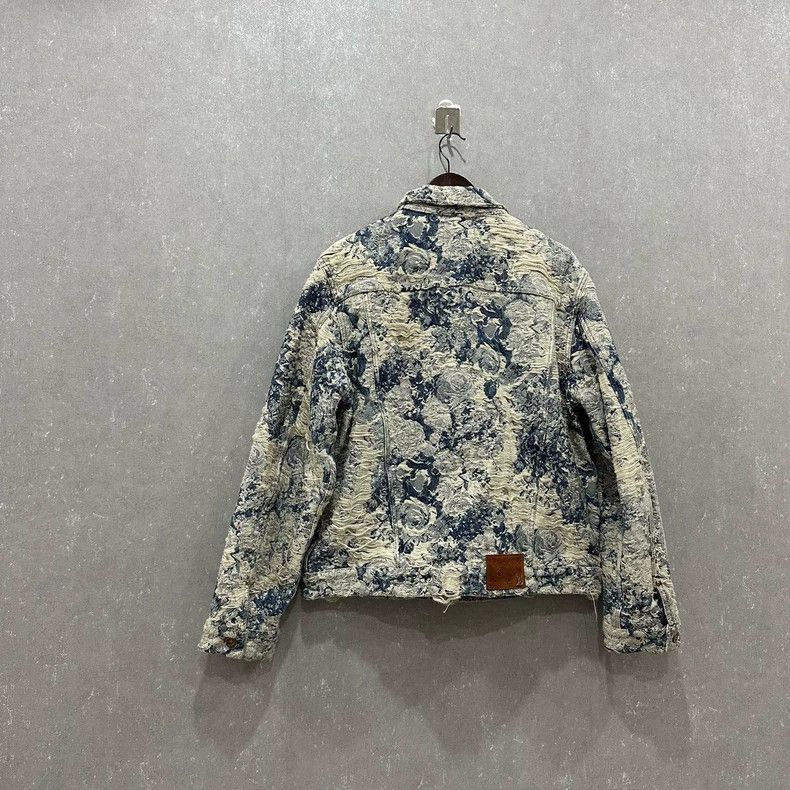 Louis Vuitton Louis Vuitton denim jacket Nextarrow-2505 Size US L / EU 52-54 / 3 - 2 Thumbnail