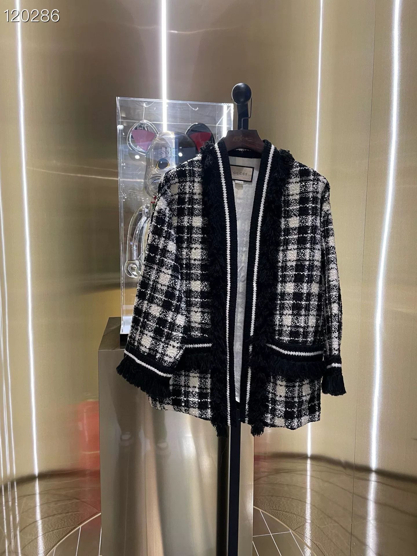 Gucci Gucci Women's Black White Plaid Tweed Jacket Size XS / US 0-2 / IT 36-38 - 1 Thumbnail