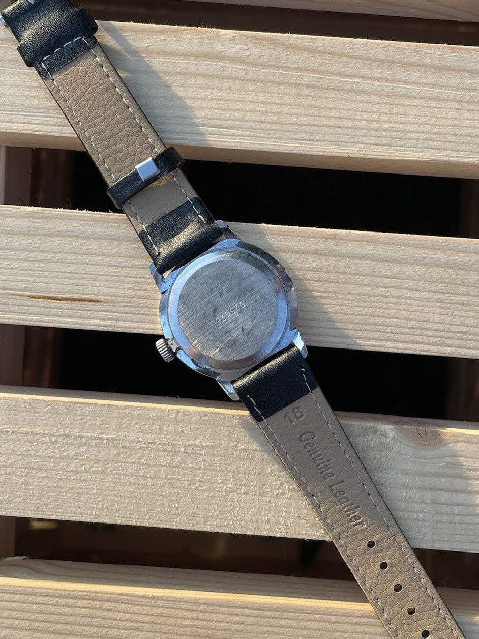 Vintage Vintage Watch Raketa Mechanical Authentic 1980s Size ONE SIZE - 15 Thumbnail