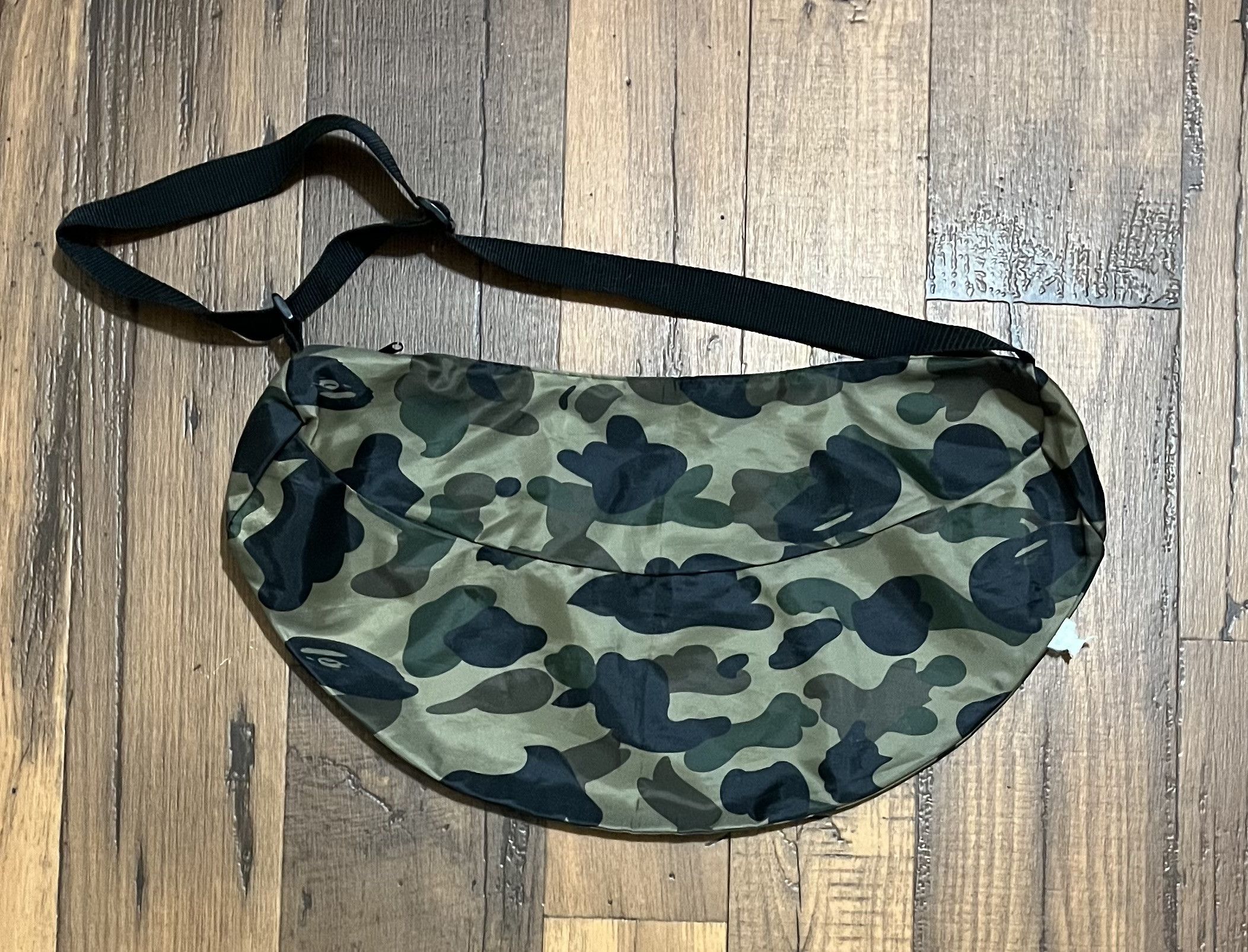 Bape camo shoulder bag