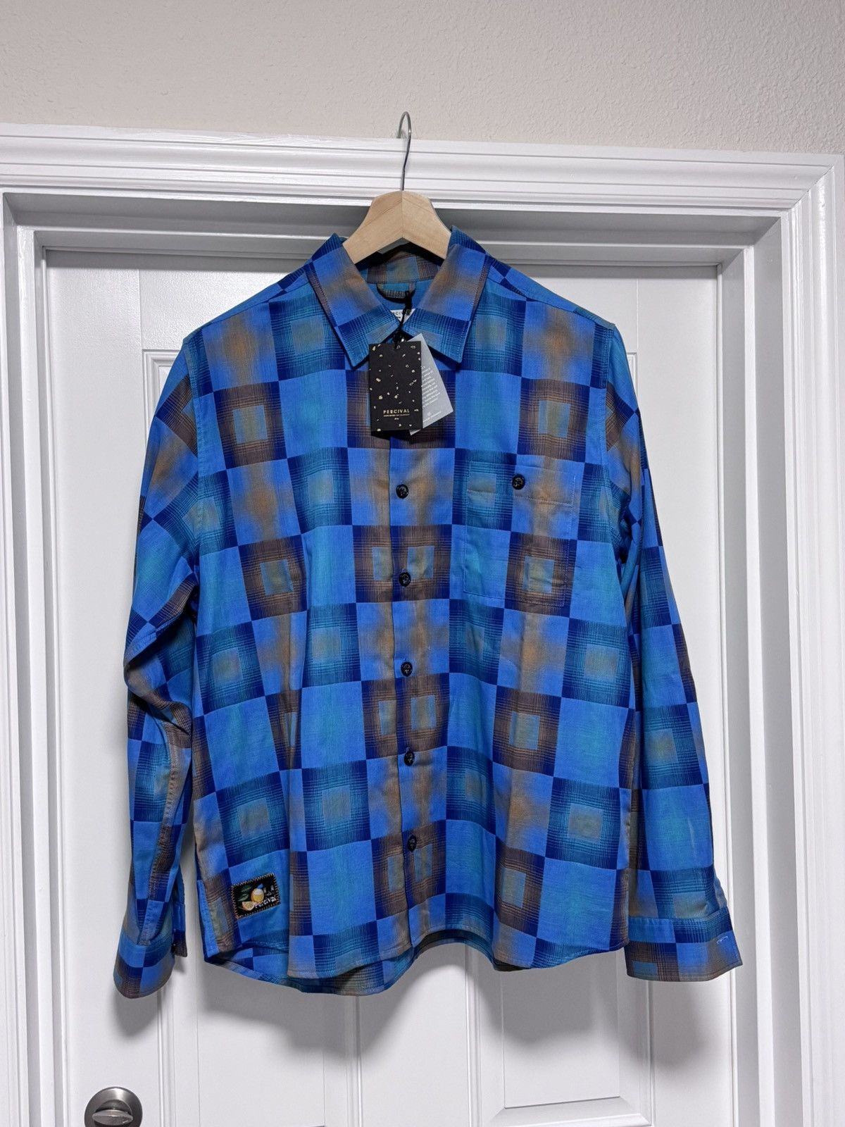 Percival NWT Percival Razzle Check Knit Long Sleeve Shirt Blue Multi Size US XL / EU 56 / 4 - 1 Thumbnail