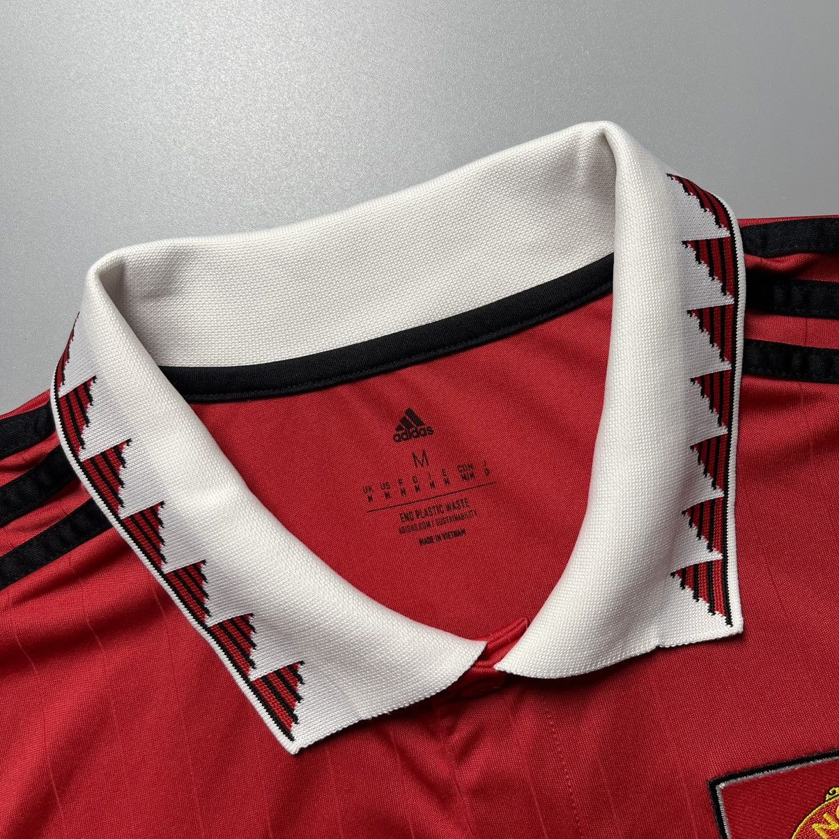 Adidas MANCHESTER UNITED ADIDAS 2022/2023 SOCCER JERSEY #7 RONALDO Size US M / EU 48-50 / 2 - 5 Thumbnail