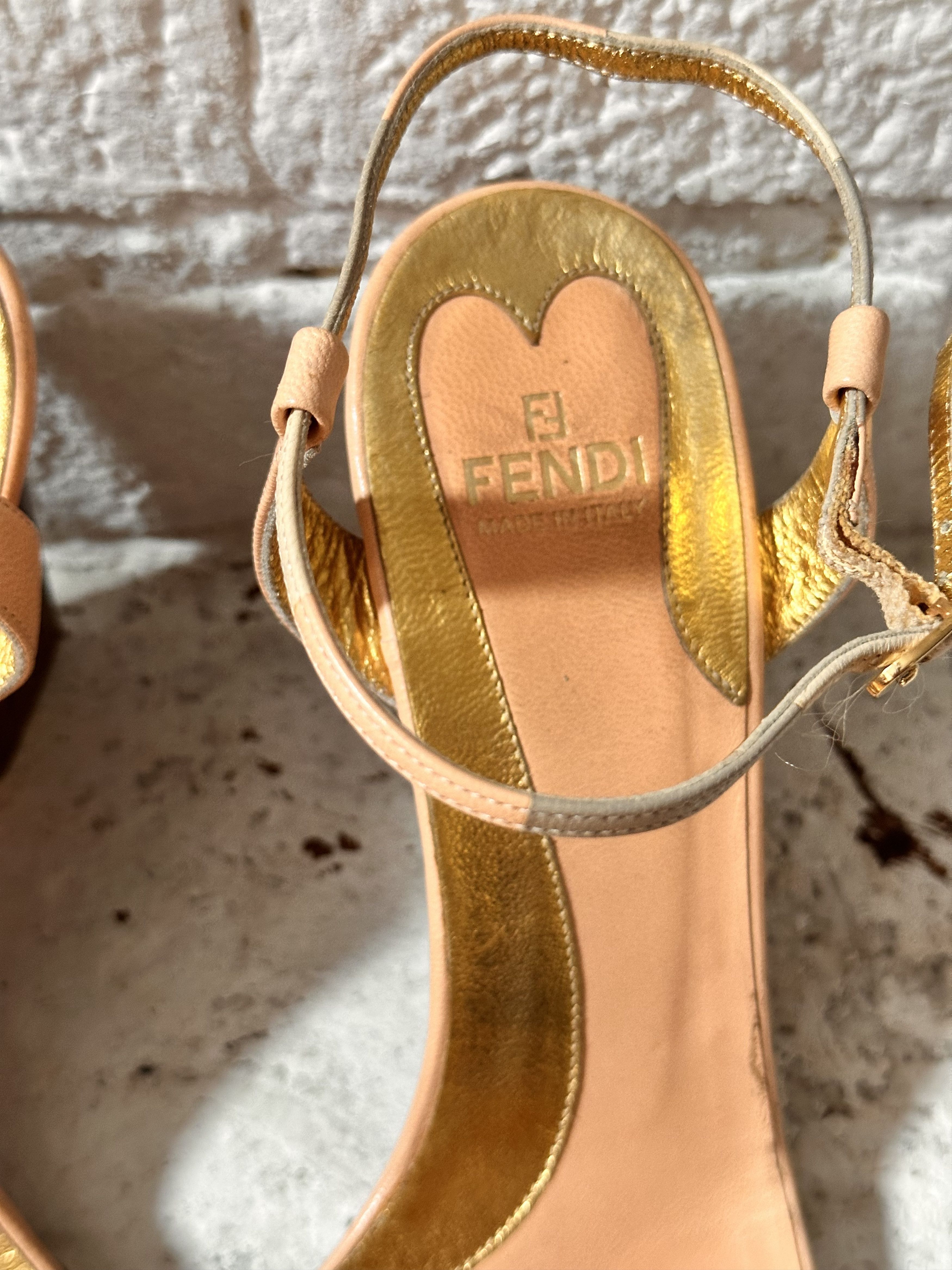 Fendi FENDI NUDE BEIGE WOODEN WEDGES_ 38.5 Size US 7.5 / IT 37.5 - 5 Thumbnail