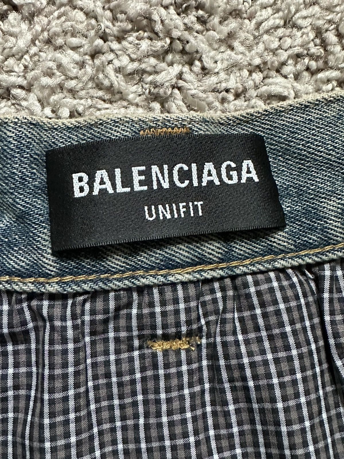 Balenciaga Balenciaga FW21 Baggy Destroyed Boxer Denim Jeans Runway Size US 30 / EU 46 - 3 Thumbnail