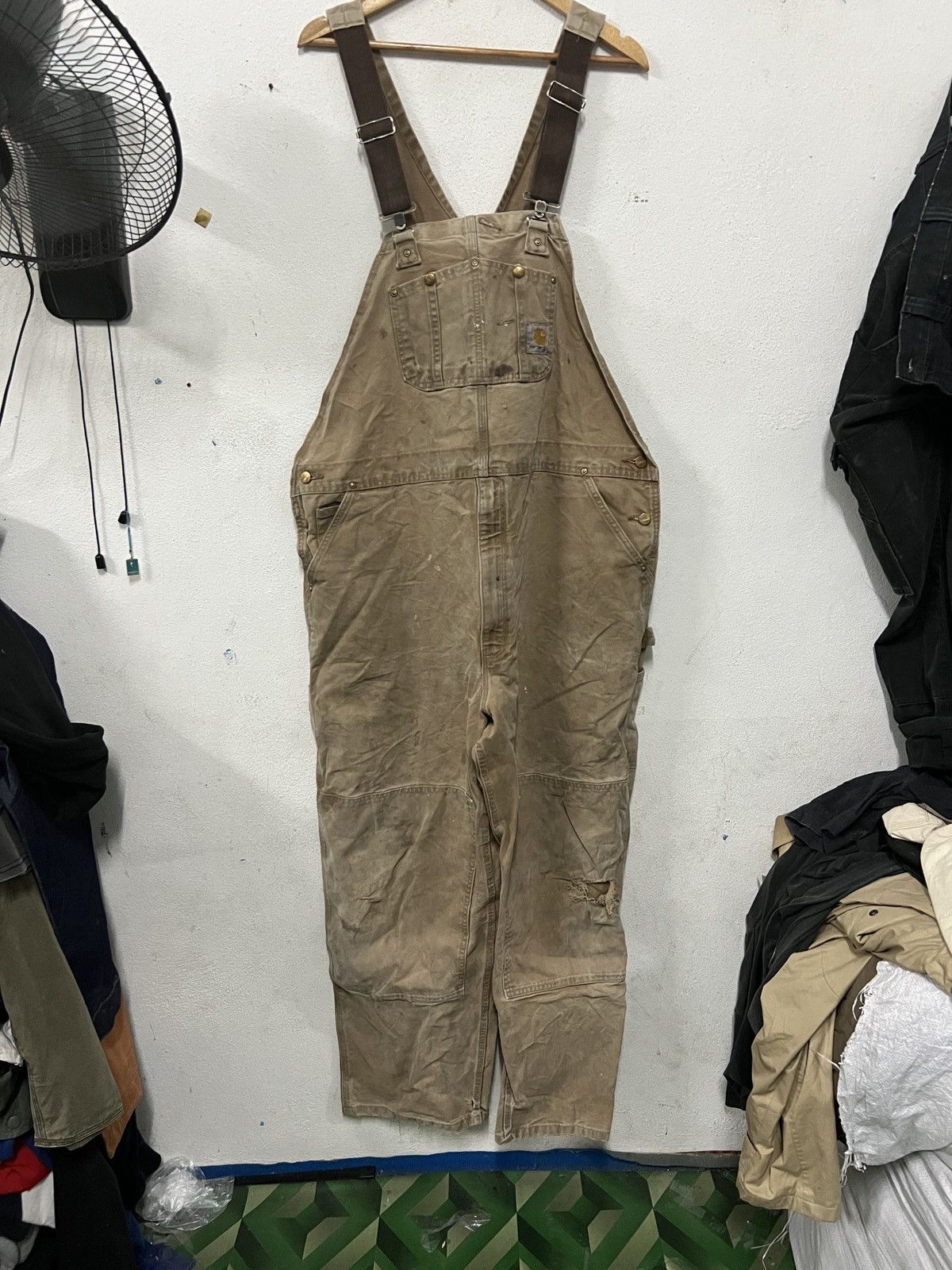 Carhartt Vintage Carhartt Distress Overall Size 46 Size US 44 / EU 60 - 1 Thumbnail
