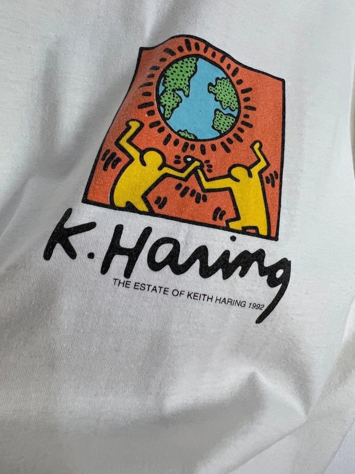 Vintage Vintage 90's Keith Haring Earth Day Estate White Shirt Tee Size US M / EU 48-50 / 2 - 5 Thumbnail