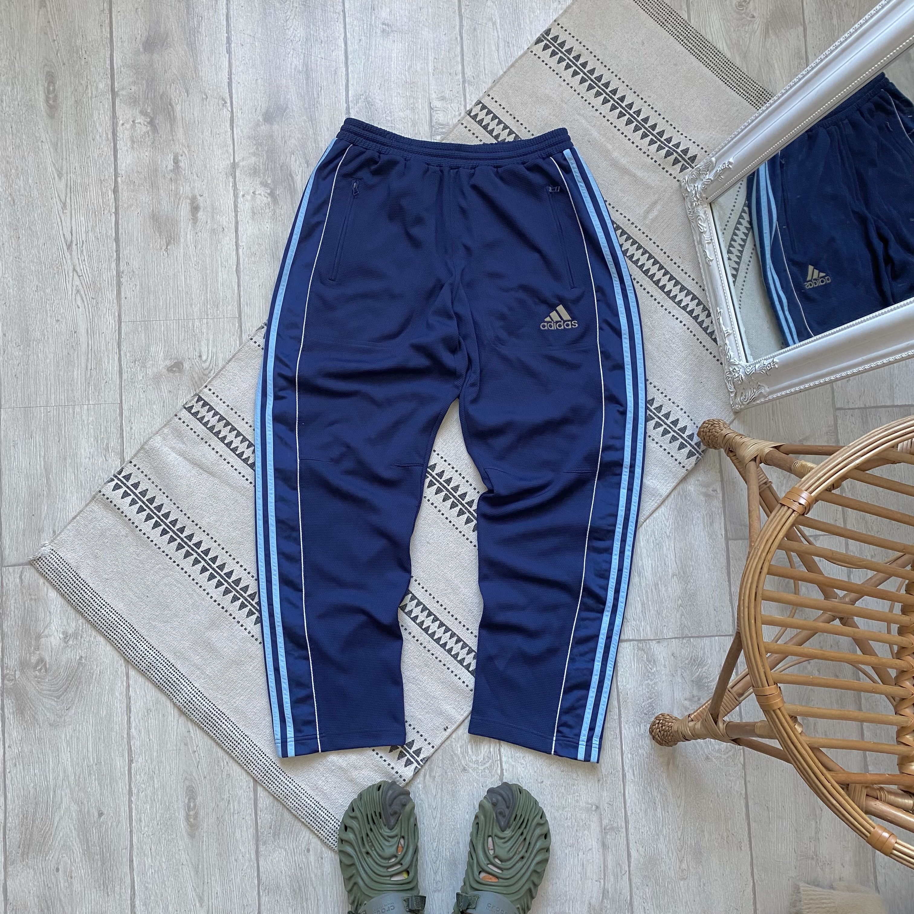 Adidas 90s track pants hotsell