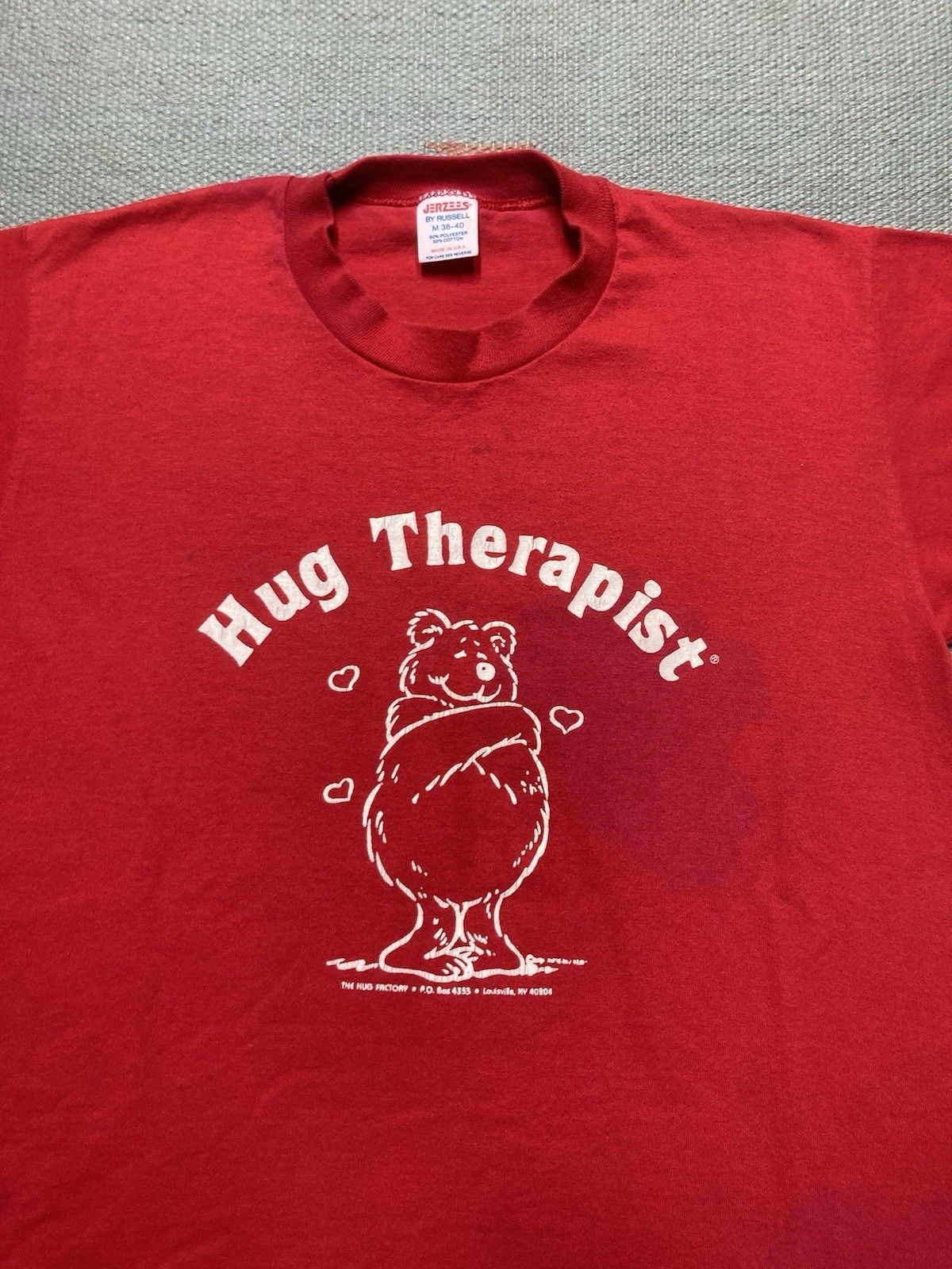 Jerzees × Vintage VTG 80s t shirt hug therapist bear cute soft single stitch M Size US M / EU 48-50 / 2 - 4 Thumbnail