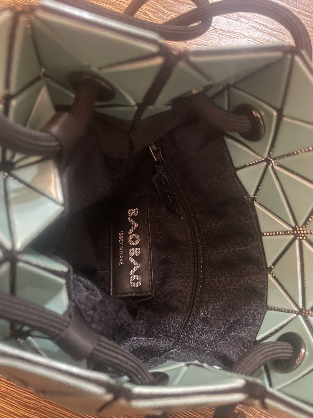 Issey Miyake Authentic BAO BAO ISSEY MIYAKE Shoulder Bag Size ONE SIZE - 9 Thumbnail