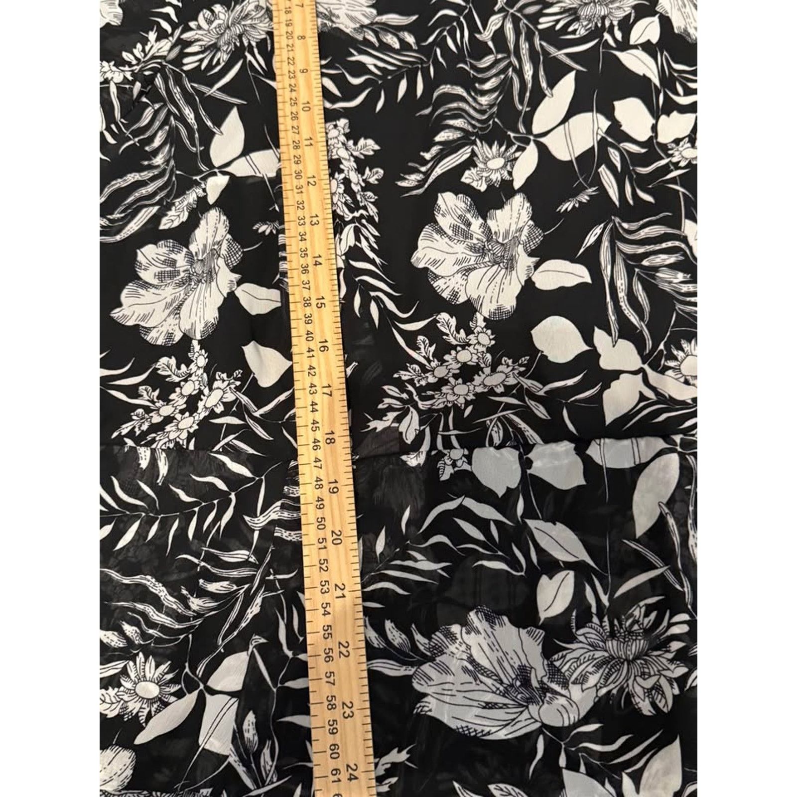 Other Cato Dress B/W Floral Sheer Overlay Sheath RuffleShortSleeve Size 4XL / US 24-26 - 1 Thumbnail