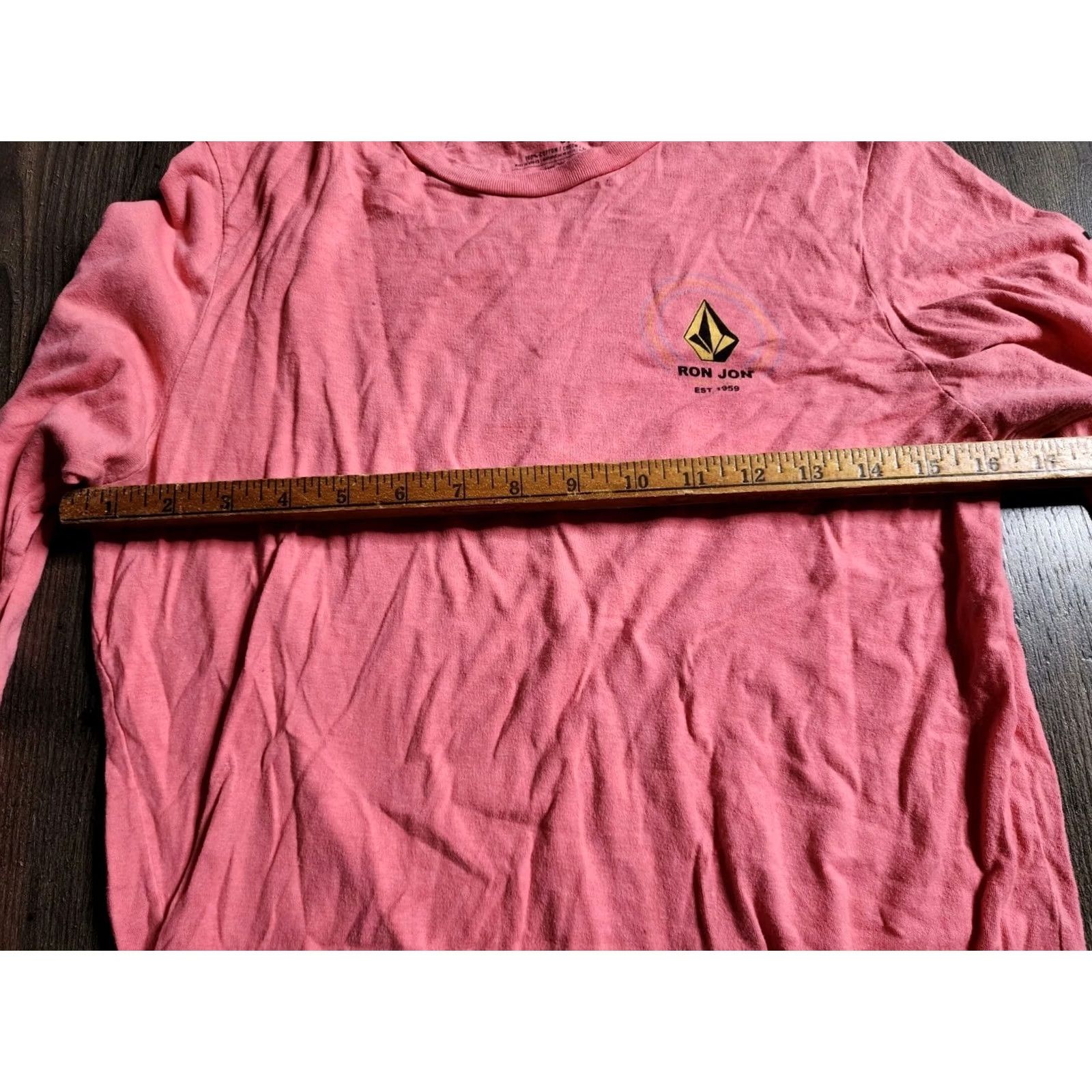 Volcom Volcom Ron Jon Surf Men Long Sleeve Tee T Shirt Thrashed Double Sided Pink S Volcom Ron Jon Beach 90s Mens Womens? Size US S / EU 44-46 / 1 - 3 Thumbnail