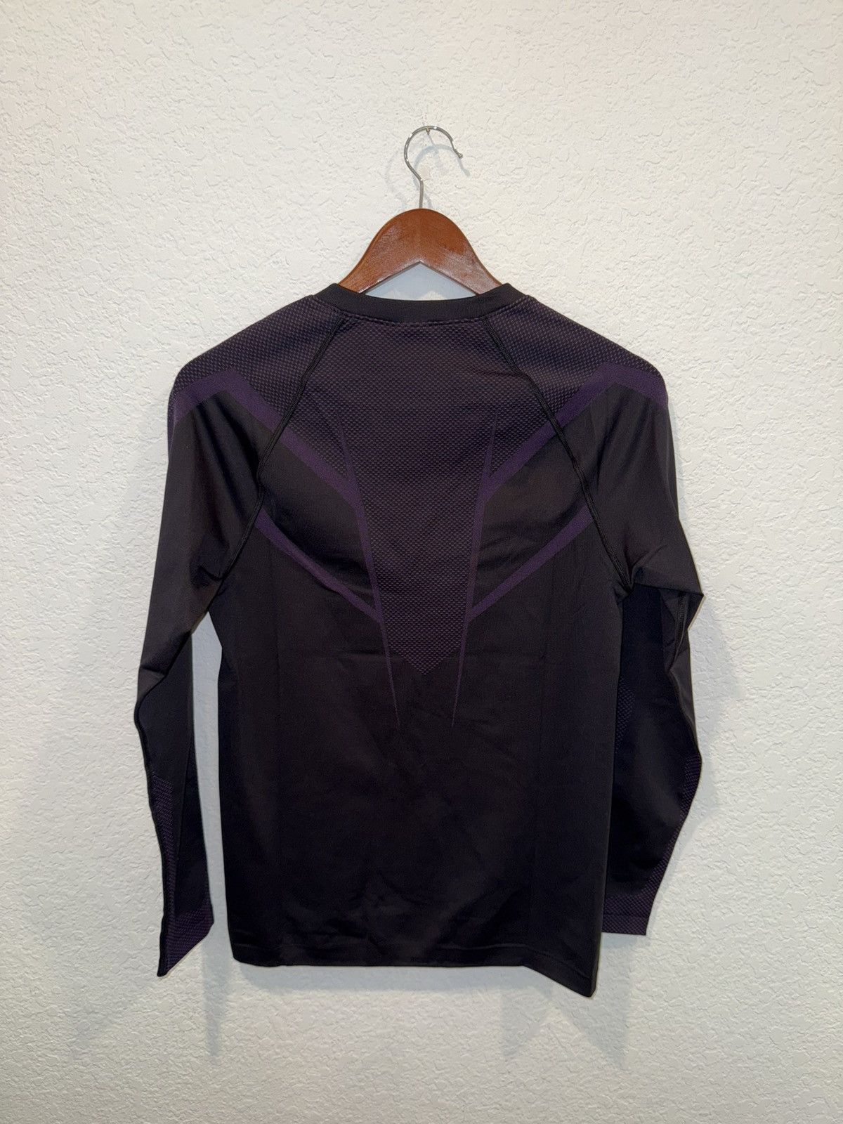 Gymshark Gymshark Onyx Long Sleeve Compression Shirt Size US M / EU 48-50 / 2 - 2 Thumbnail