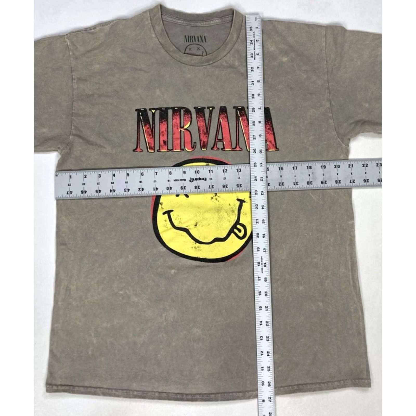 Etro Nirvana T-Shirt Men L Beige Graphic Print Crew Neck Short Sleeve Logo 100% Authentic Vintage? Size US L / EU 52-54 / 3 - 5 Thumbnail