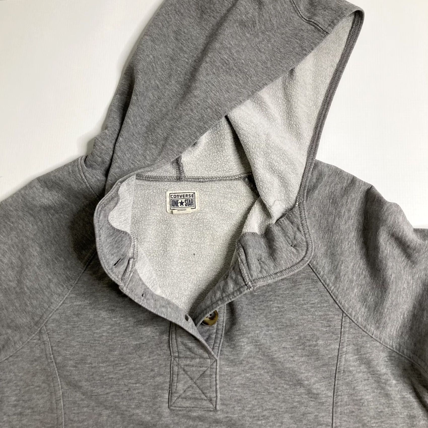 Converse Converse One Star Hoodie Womens XL Gray 4 Button Pullover Knit Raglan Sleeve Hooded Activewear Men/Women Size XL / US 12-14 / IT 48-50 - 3 Thumbnail