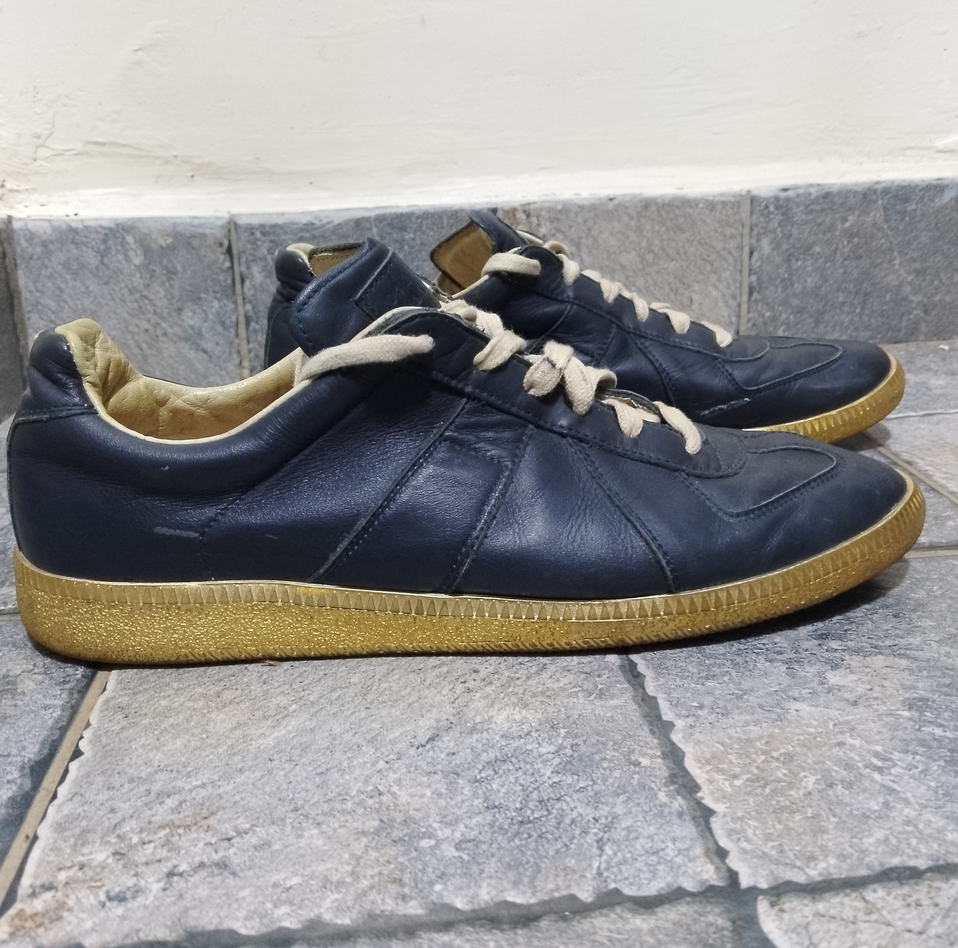 Maison margiela replica gats leather navy gold sole