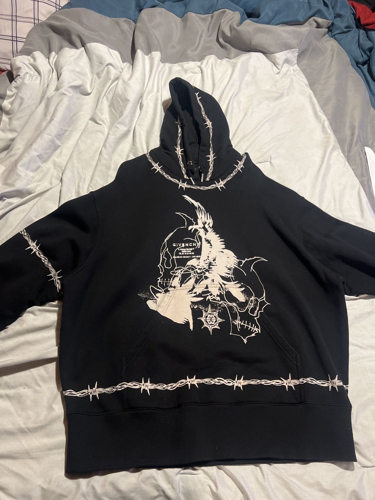 Givenchy Gothic Hoodie Size US XXL / EU 58 / 5 - 5 Thumbnail