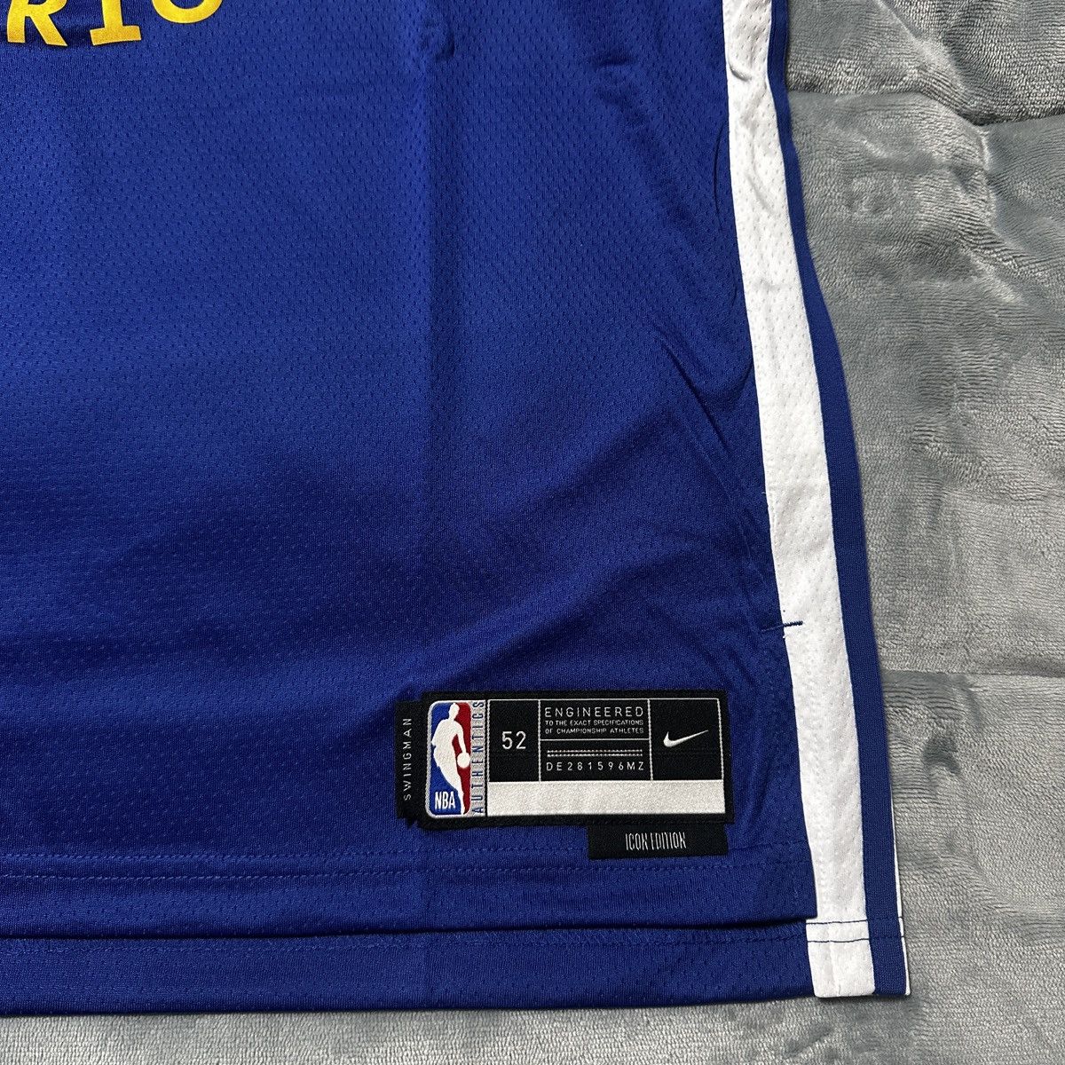 NBA × Nike New Authentic Golden State Warriors Steph Curry Jersey 52 Size US XL / EU 56 / 4 - 3 Thumbnail