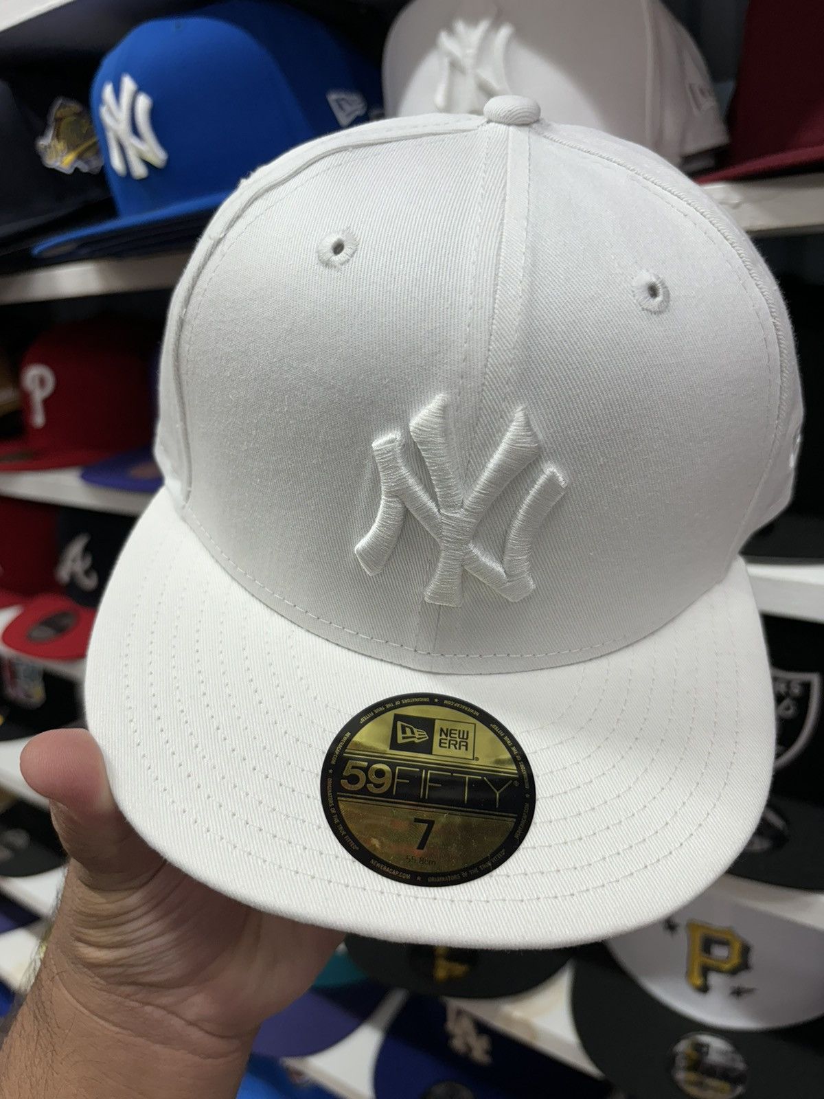 New Era Size 7 New York Yankees White 59Fifty Fitted Hat Size ONE SIZE - 2 Thumbnail