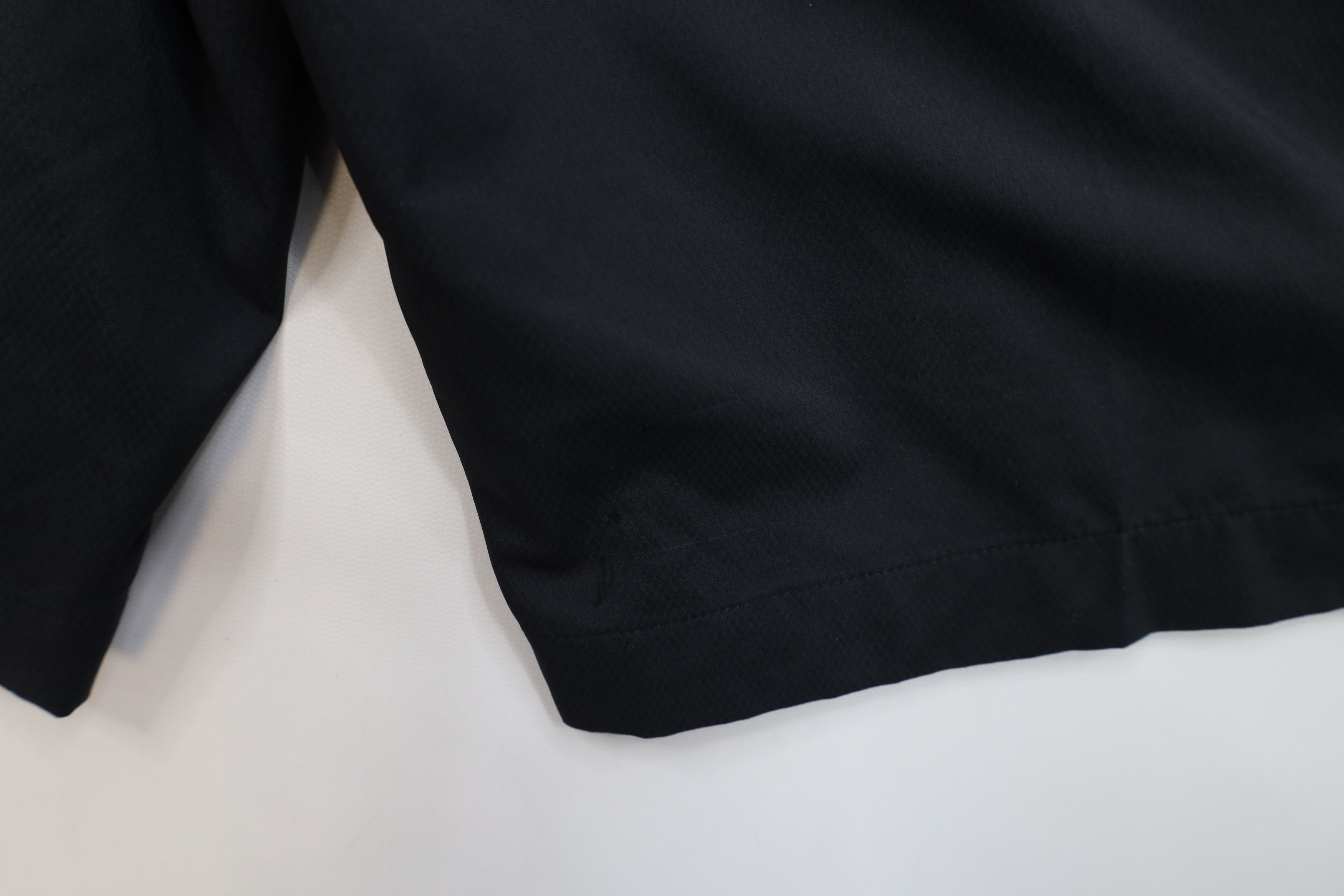 Nike × Vintage Nike Golf Flat Front Tech Golfing Golf Chino Shorts Black Size US 34 / EU 50 - 12 Thumbnail