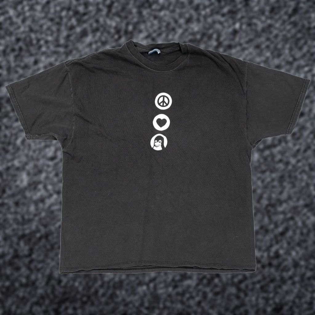 Hanes VINTAGE IBM Linux Tux Penguin T-Shirt Men 2XL Black Short Sleeve Crew Neck Hanes 80s 90s Internet VTG Pennywise? Size US XXL / EU 58 / 5 - 1 Thumbnail
