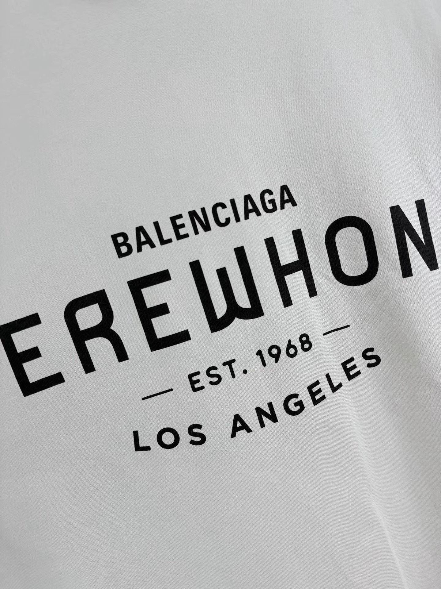 Balenciaga Balenciaga Men's Short Sleeve T-shirt Size US M / EU 48-50 / 2 - 3 Thumbnail