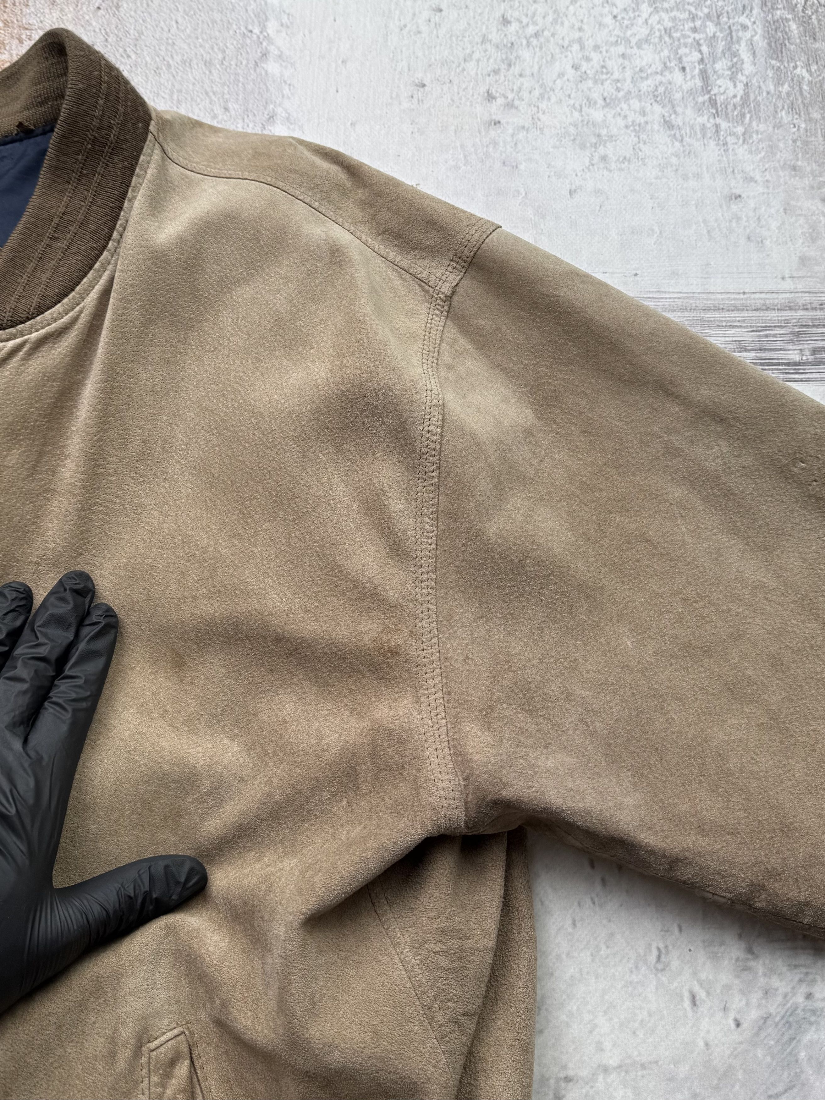 Japanese Brand Vintage Suede Leather Faded Bomber Jacket A576D15(224) Size US M / EU 48-50 / 2 - 12 Thumbnail