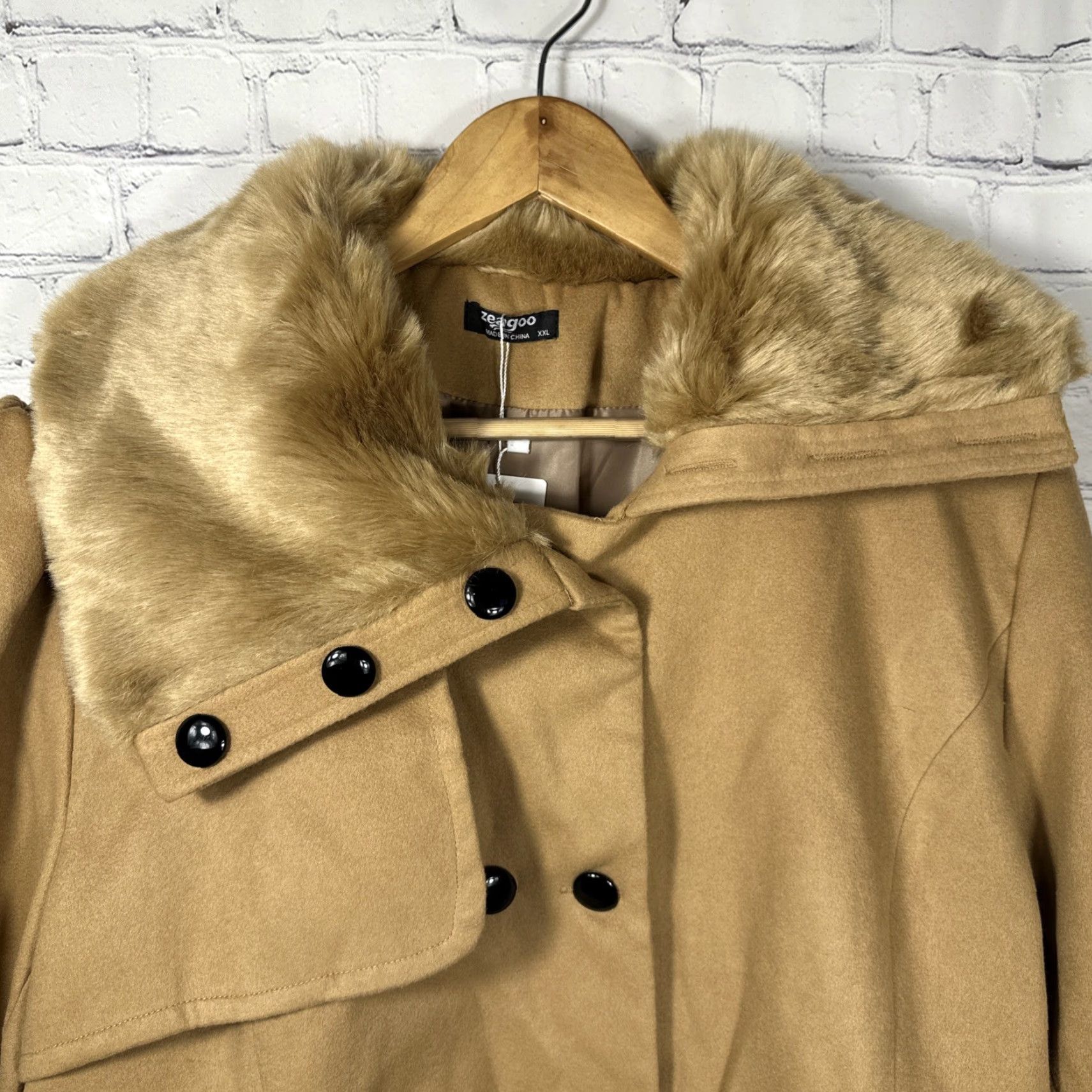 Vintage VINTAGE Zeagoo Women’s 2XL Faux Fur Lapel Double-Breasted Thick Trench Coat NWT Size XXL / US 16-18 / IT 52-54 - 2 Thumbnail