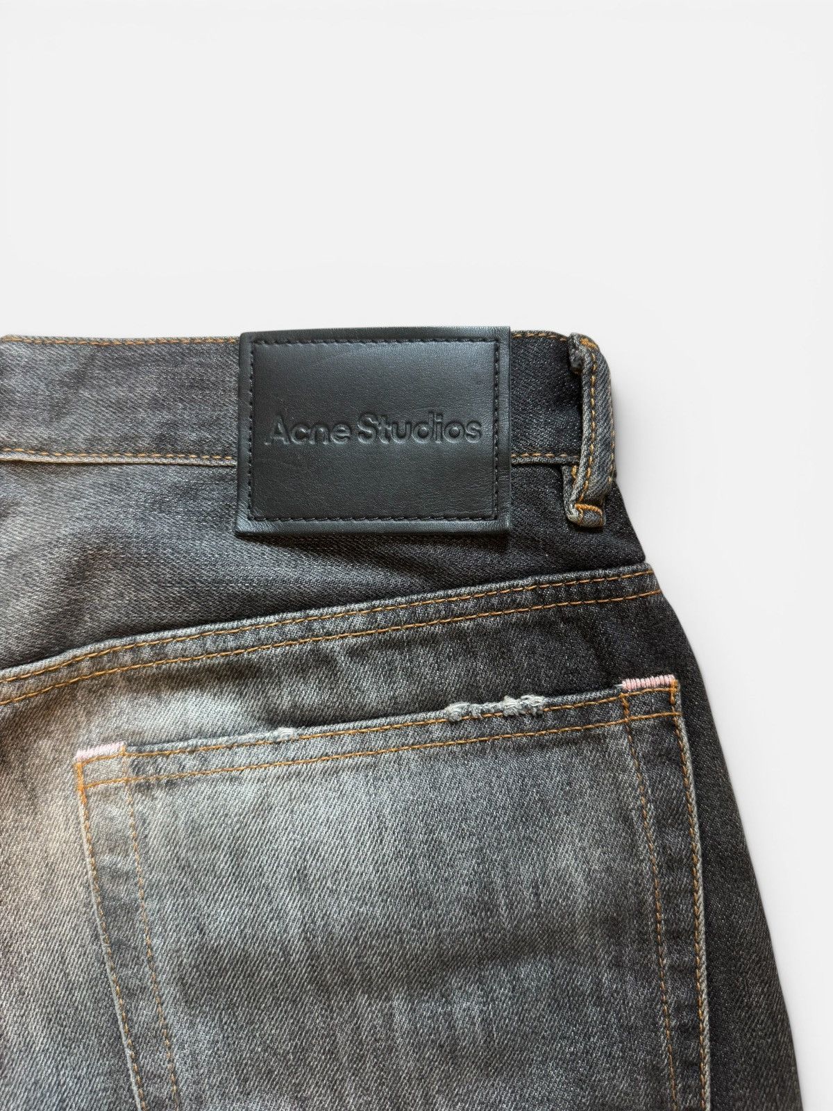 Acne Studios Acne studios 2021M jeans black paint splatter w30L32 Size US 30 / EU 46 - 8 Thumbnail