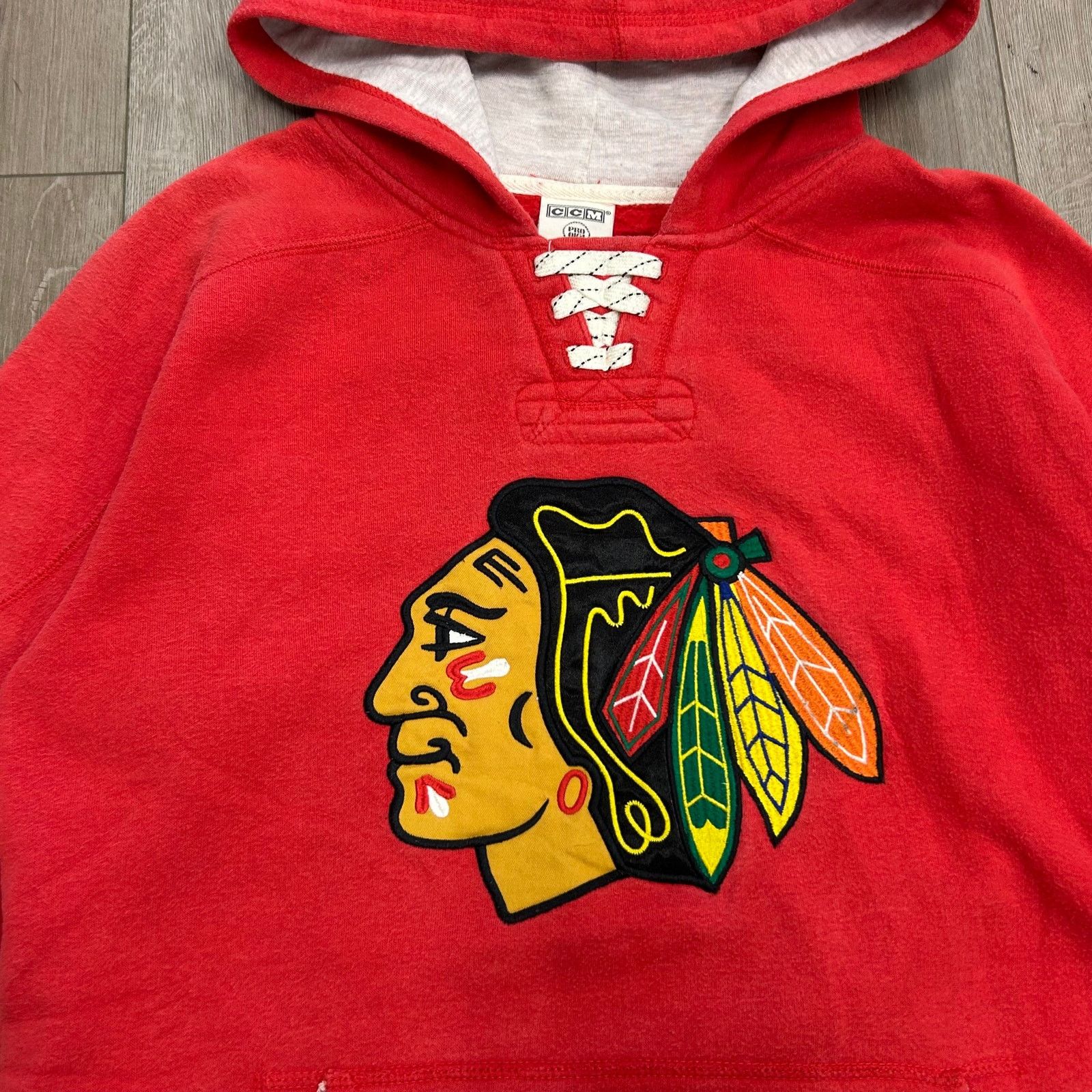 NHL Chicago Blackhawks CCM Hockey Hoodie Youth Boys Large L 14 Size US L / EU 52-54 / 3 - 4 Thumbnail