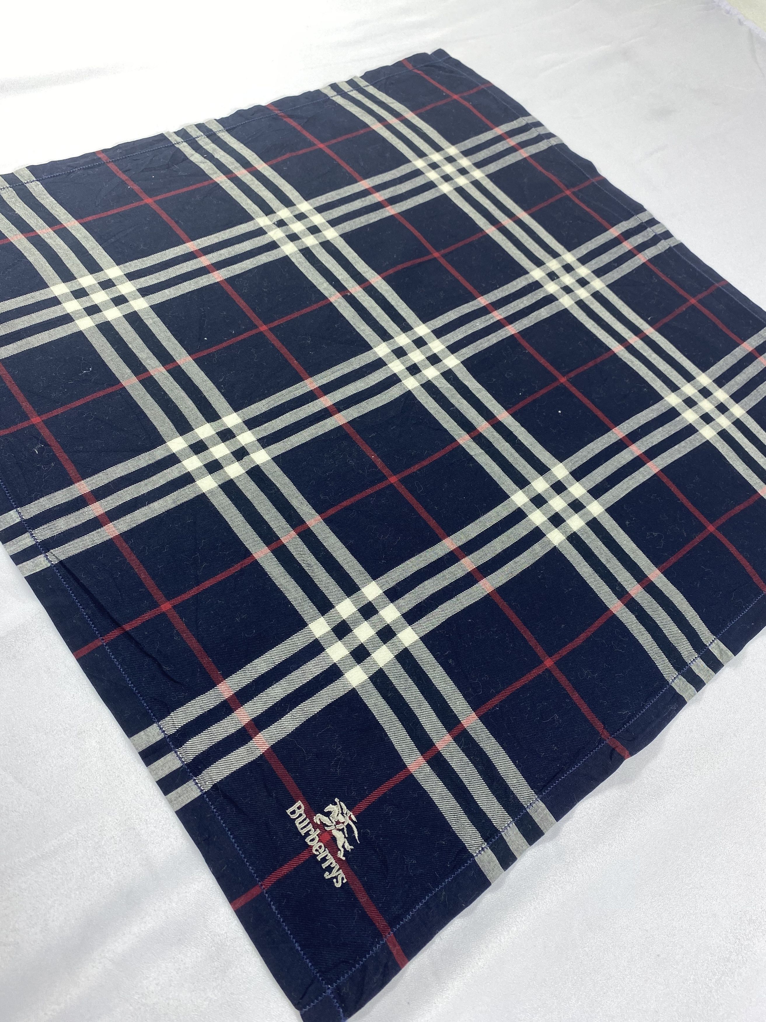 Burberry Burberry Handkerchief / Bandana / Neckerchief Size ONE SIZE - 4 Thumbnail