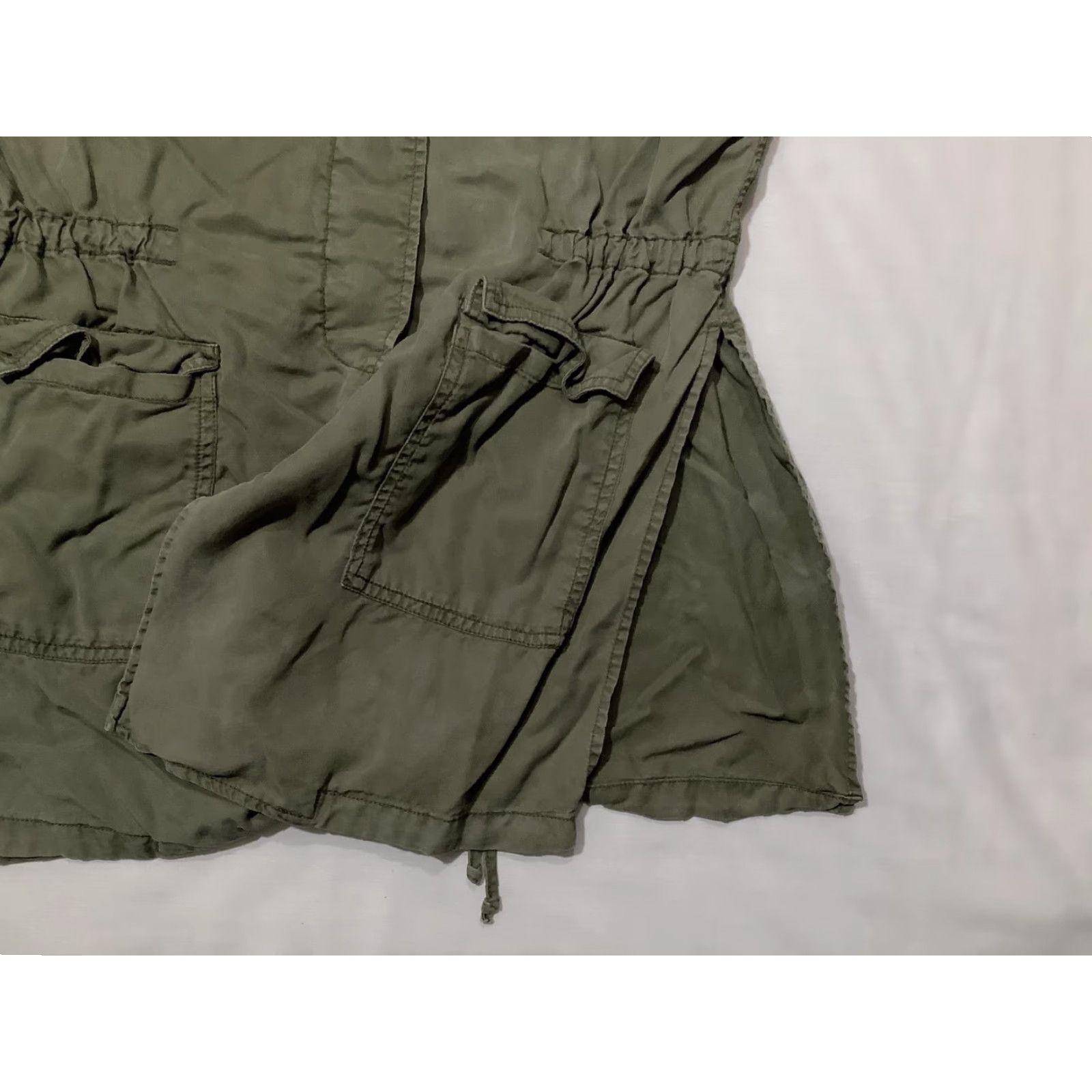 Buffalo David Bitton Buffalo David Bitton Top Womens S Olive Green Military Pockets Sleeveless Collared Button-Up Utility Shirt Short Mid-Length Size S / US 4 / IT 40 - 6 Thumbnail