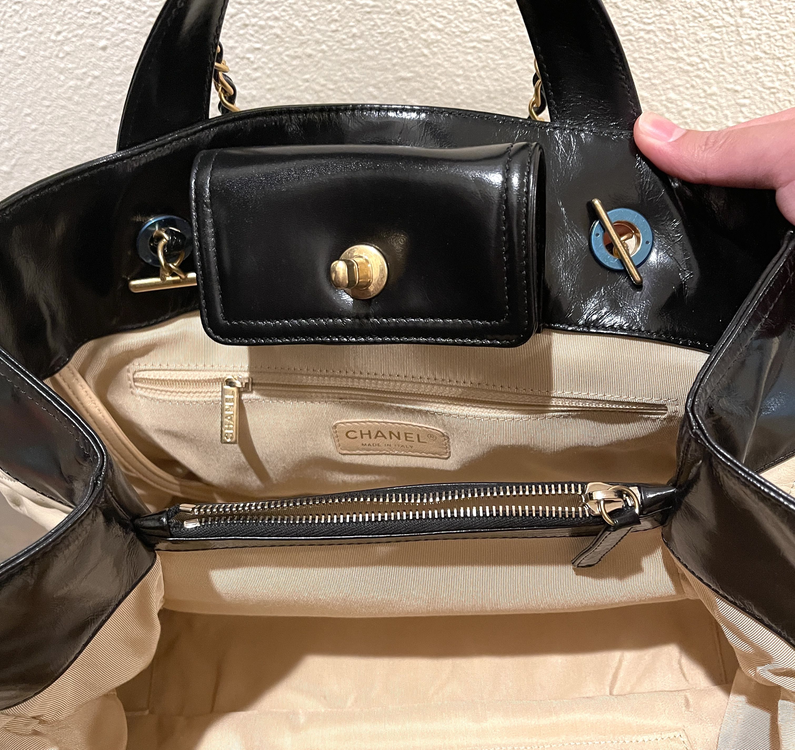 Chanel Chanel In The Mix Shopping Bag Quilted Calfskin Large Size ONE SIZE - 2 Thumbnail