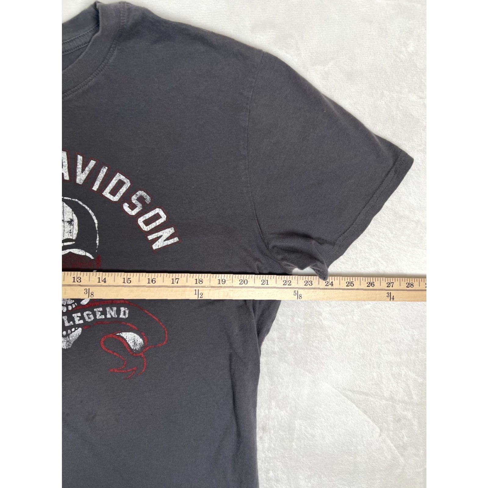 Harley Davidson VINTAGE Harley-Davidson T-Shirt Size L/XL Gray Live The Legend Skull Pirate Men Short Sleeve Crew Neck 90s Biker Motorcycle Graphic Print Double-Sided Size US L / EU 52-54 / 3 - 5 Thumbnail