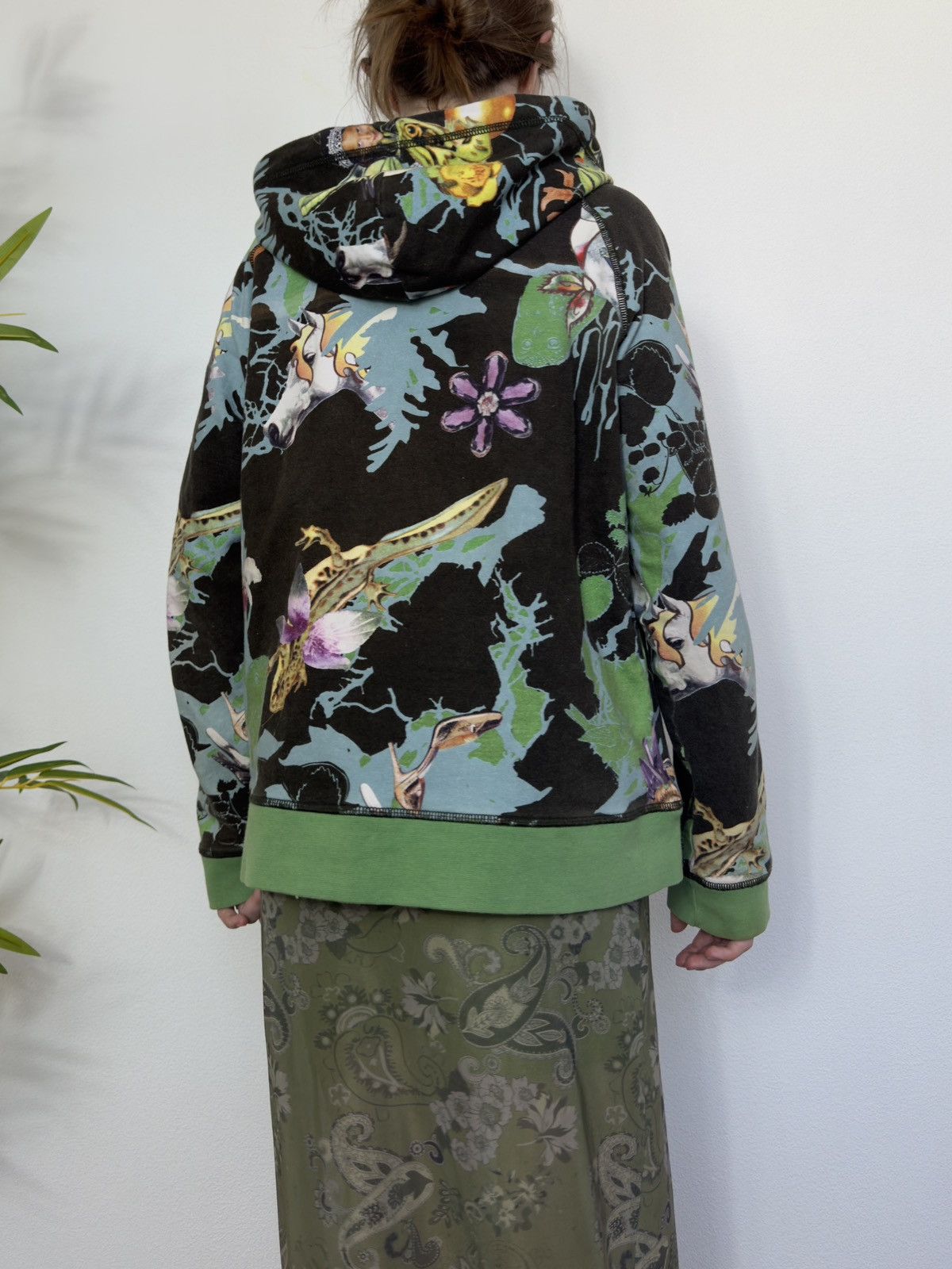 Vintage VINTAGE AVANT GARDE PRINTED ZIP HOODIE Size XL / US 12-14 / IT 48-50 - 4 Thumbnail