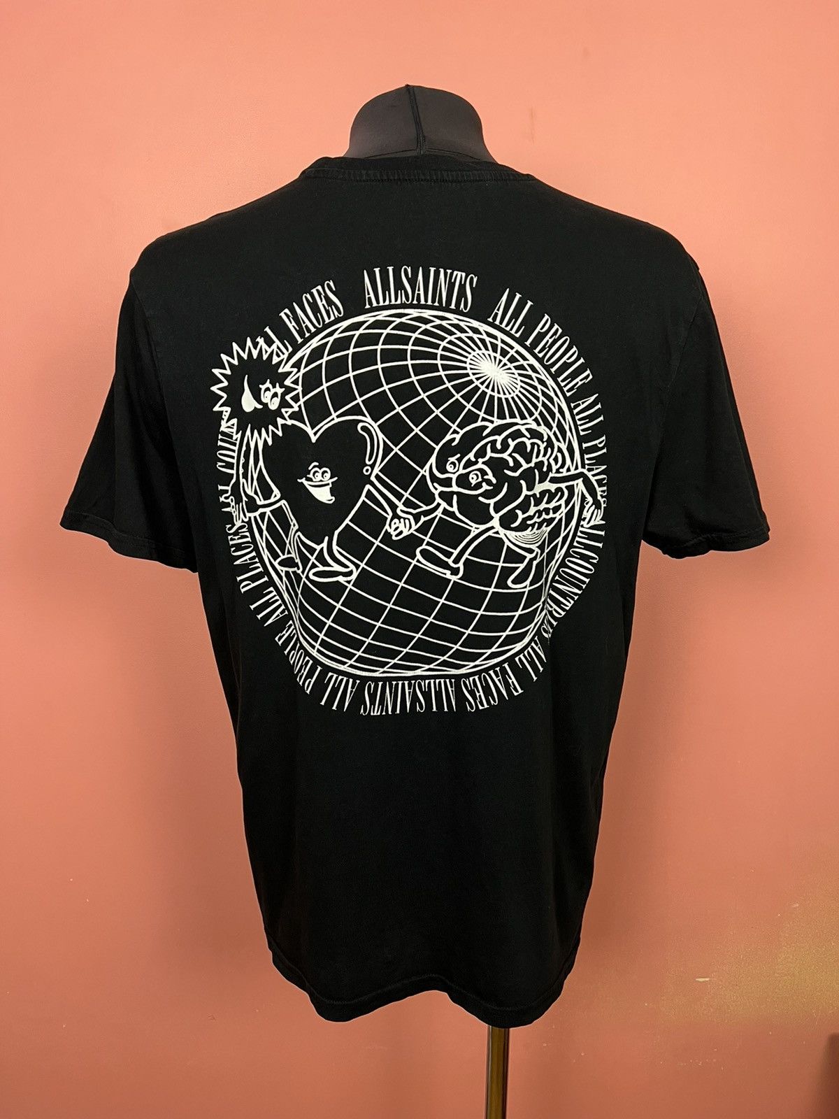 Allsaints Allsaints tee shirt printed heart + brain printed oversized Size US M / EU 48-50 / 2 - 6 Thumbnail