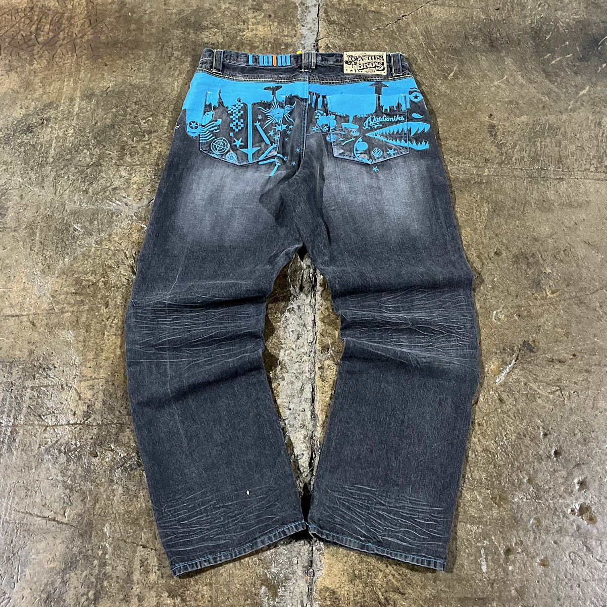 Ed Hardy × JNCO × Vintage Crazy Y2K Akademiks Jeans Baggy Embroidered Skater Wide Leg Size US 38 / EU 54 - 1 Thumbnail