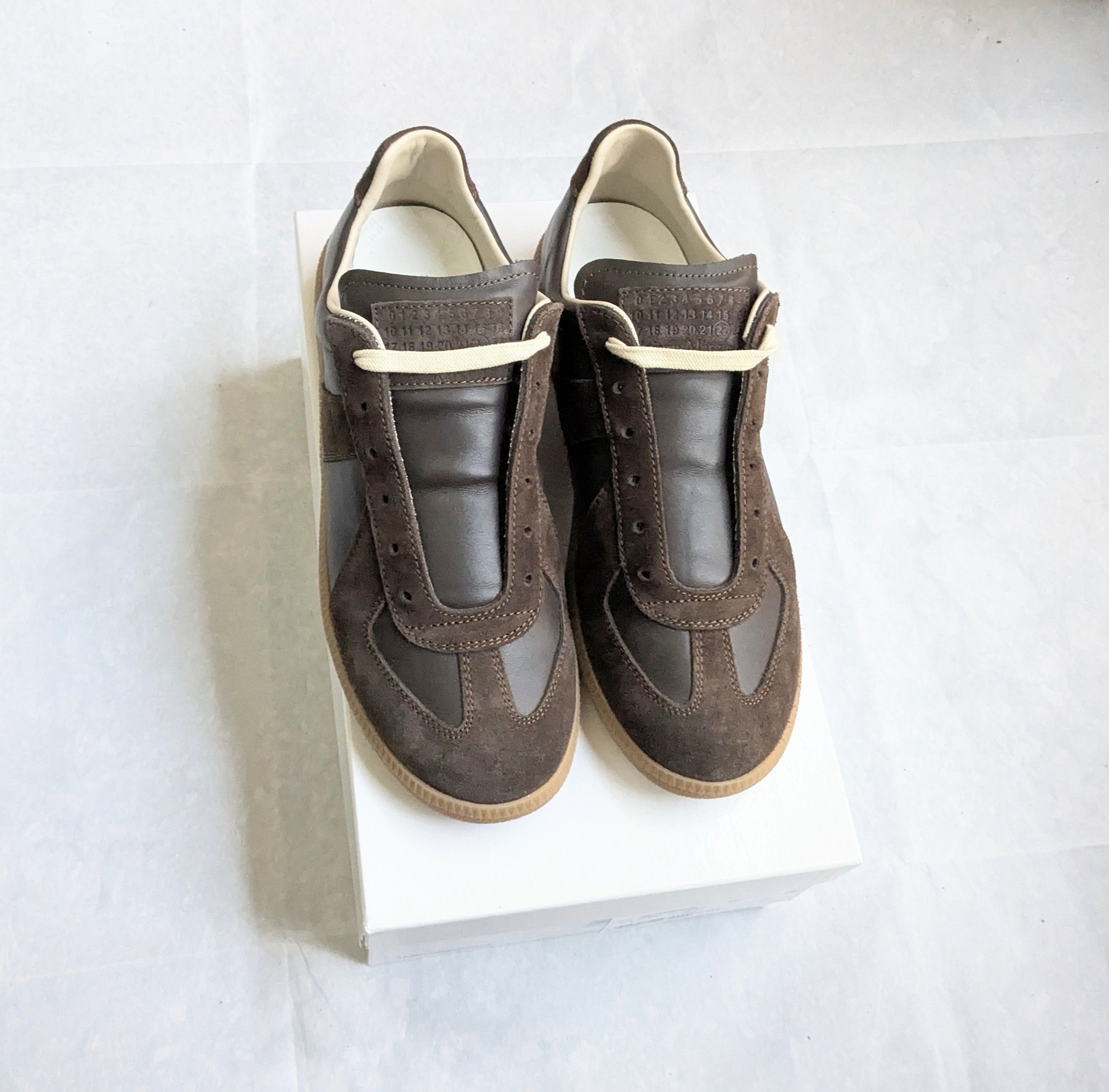Maison Margiela Replica GAT Brown 9.5 42.5