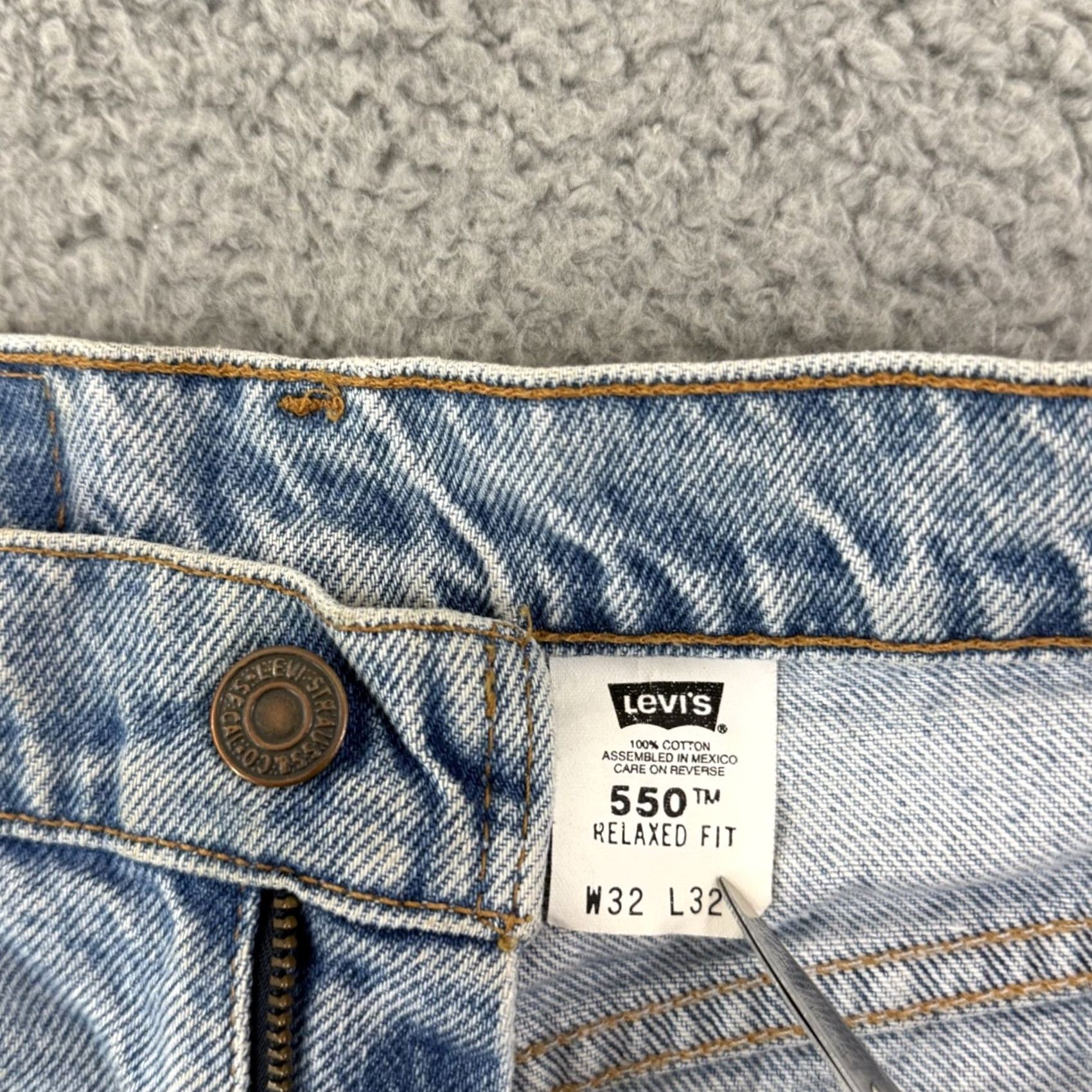 Levi's VINTAGE Levi's 550 Jeans Mens 30x32 Blue Relaxed 90s Orange Tab Grunge Zip Denim Jeans Men Blue Slimming 5-Pocket 550 90s Grunge USA Size US 30 / EU 46 - 5 Thumbnail