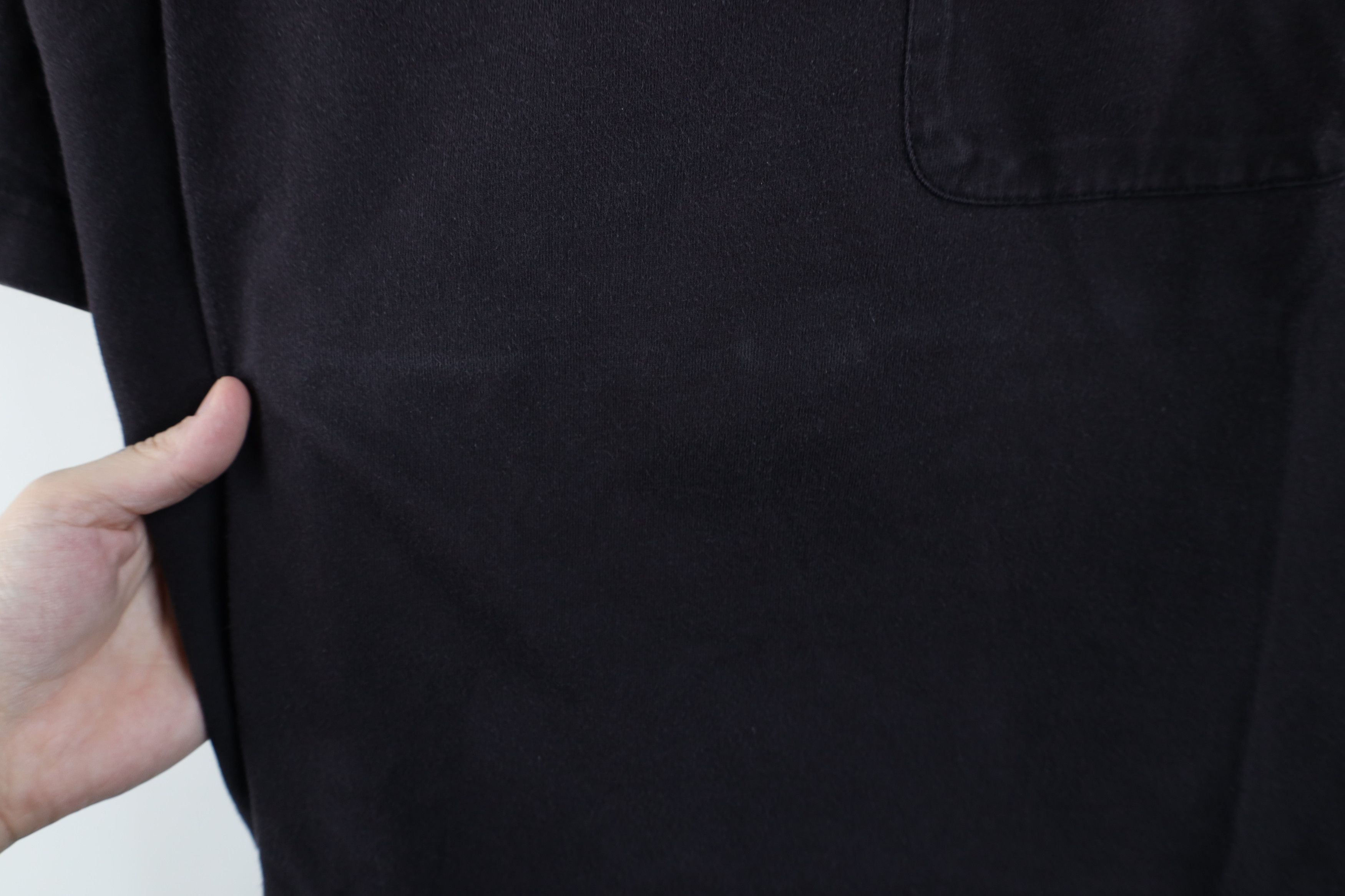 Vintage Vintage 90s Streetwear Blank Cotton Pocket T-Shirt Black Size US L / EU 52-54 / 3 - 6 Thumbnail
