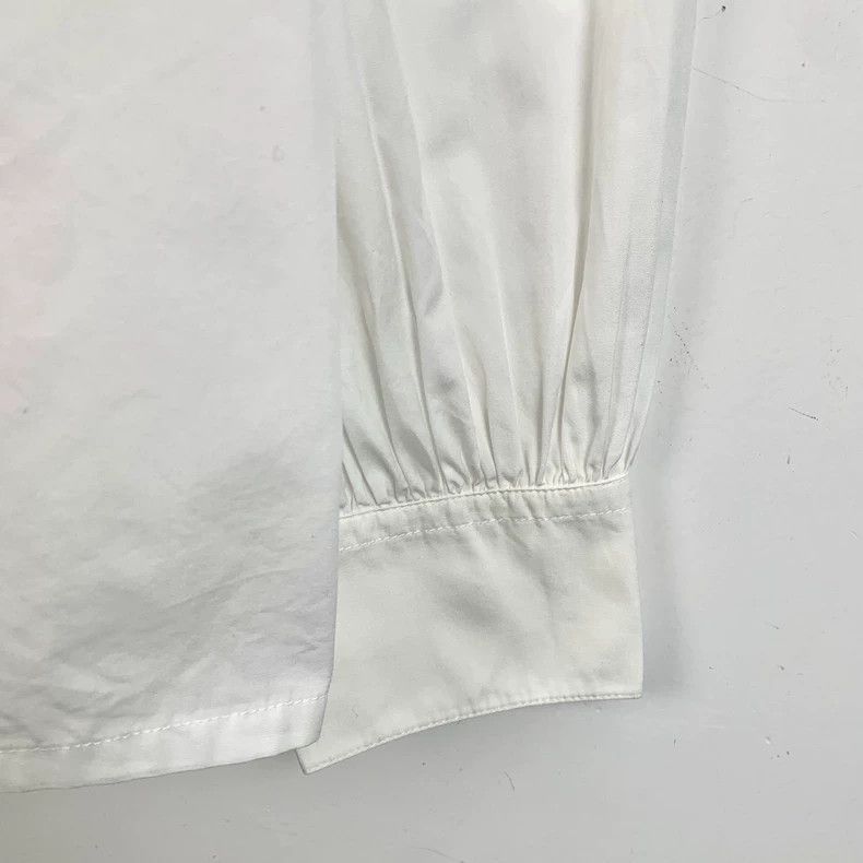 Chanel ChanelWhite gold buckle cotton lapel long-sleeved shirt 250 Size US XS / EU 42 / 0 - 4 Thumbnail